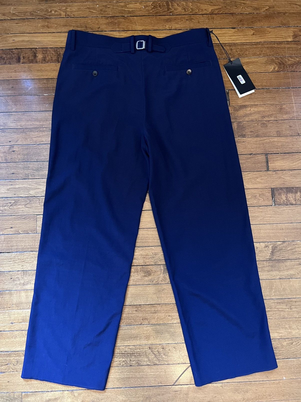 Gucci €1K crinkled, cropped wool trousers, back cinch, IT50, Italy Size US 34 / EU 50 - 6 Thumbnail