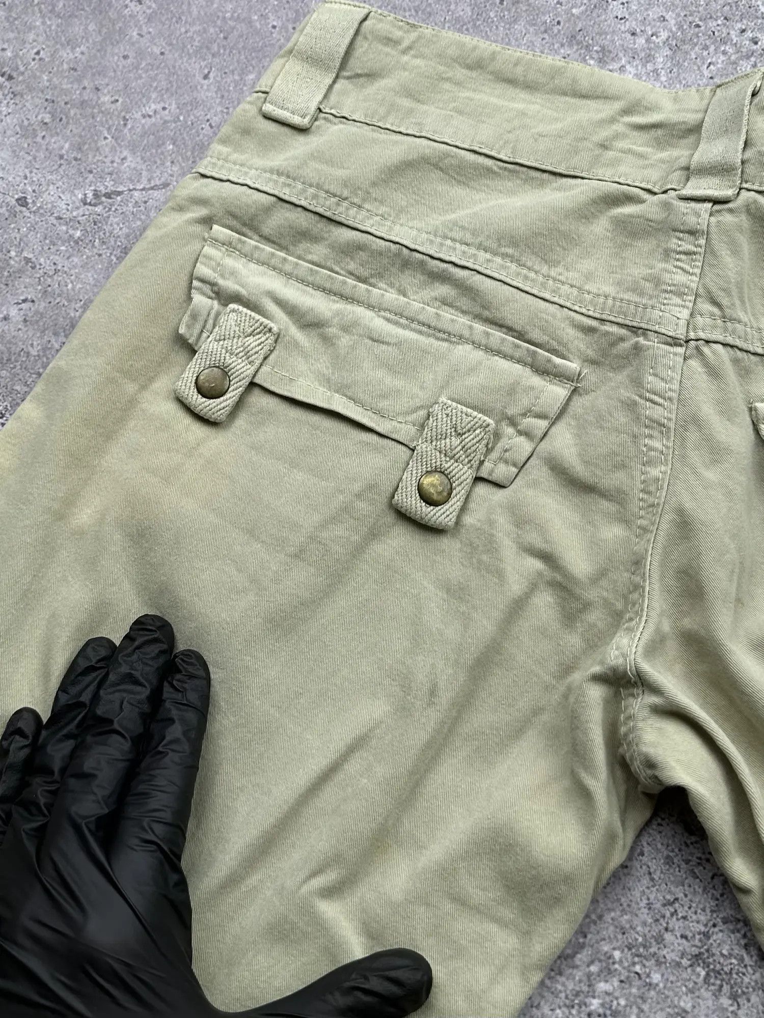 Dolce & Gabbana Dolce&Gabbana Vintage Cargo Multi-Pocket Pants C564(V545) Size 27" / US 4 / IT 40 - 20 Thumbnail