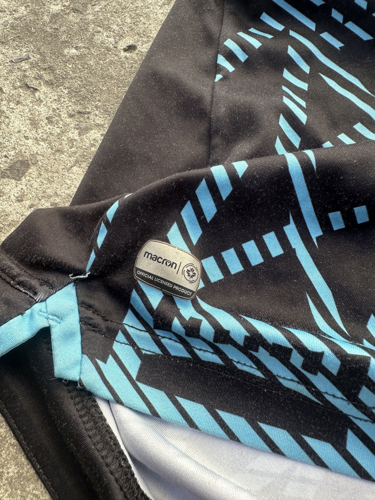 Macron Macron HFX Wanderers Soccer Jersey Streetwear Style Rare S Size US S / EU 44-46 / 1 - 5 Thumbnail