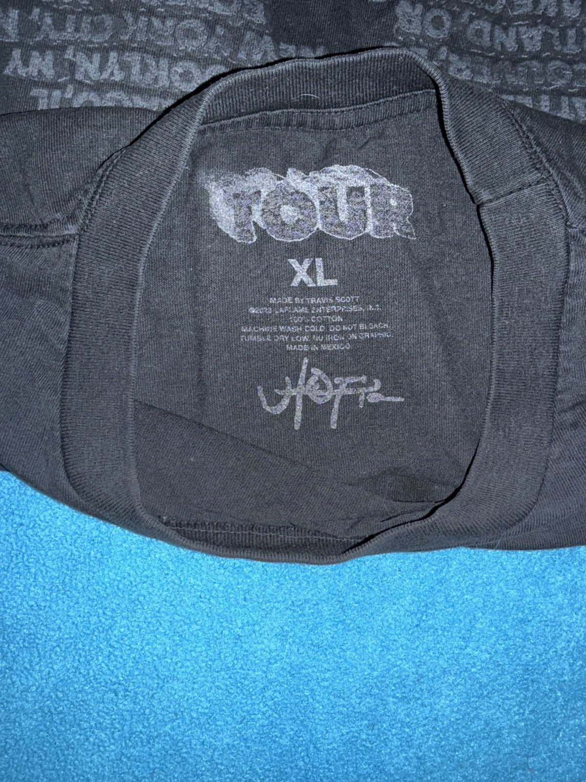 Travis Scott Travis scott tour shirt Size US XL / EU 56 / 4 - 3 Thumbnail