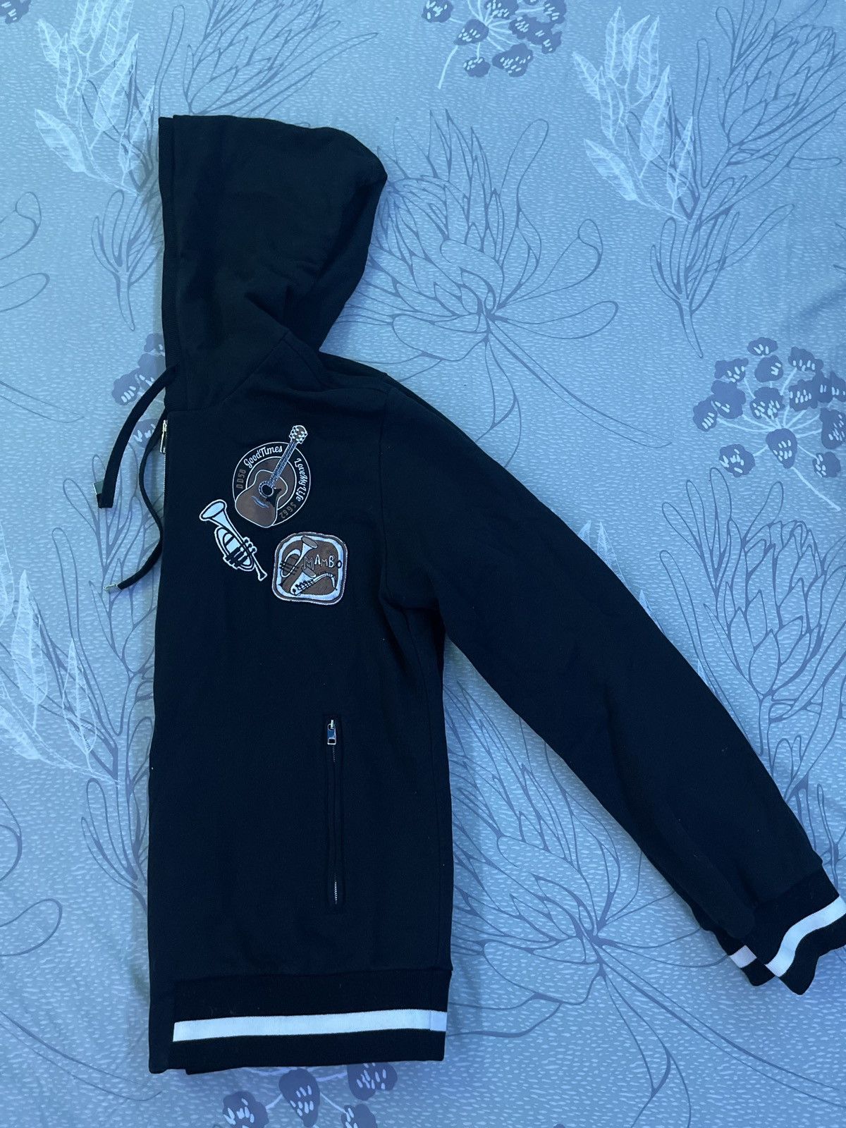 Dolce & Gabbana *RARE* Dolce & Gabbana Patches Hoodie Size US XL / EU 56 / 4 - 5 Thumbnail