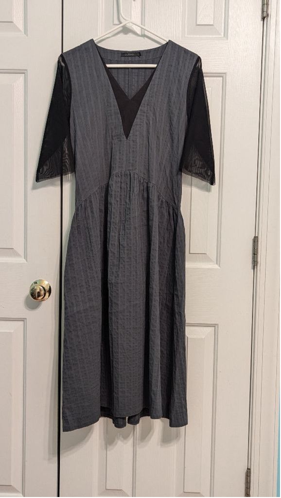 Designer Women's Luukaa Dress, Size 10, Grey Size L / US 10 / IT 46 - 1 Thumbnail