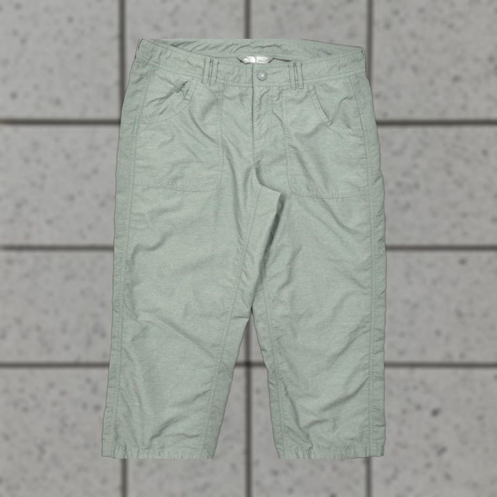 The North Face The North Face Women Size 10 Gray Aphrodite 2.0 Capri Hiking Pants Lightweight Size 32" / US 10 / IT 46 - 1 Thumbnail