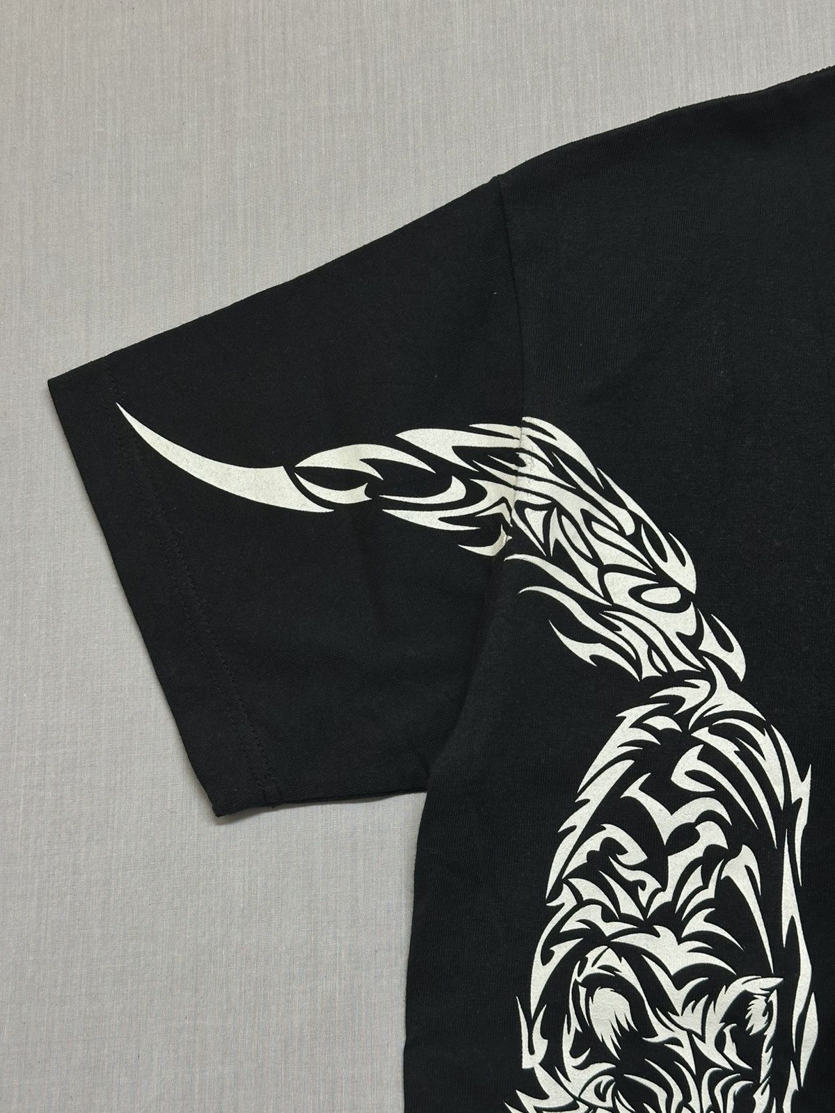 Arts & Science Wolfman B.R.S "Original Celtic Wolf" black graphic t-shirt. Size US M / EU 48-50 / 2 - 4 Thumbnail