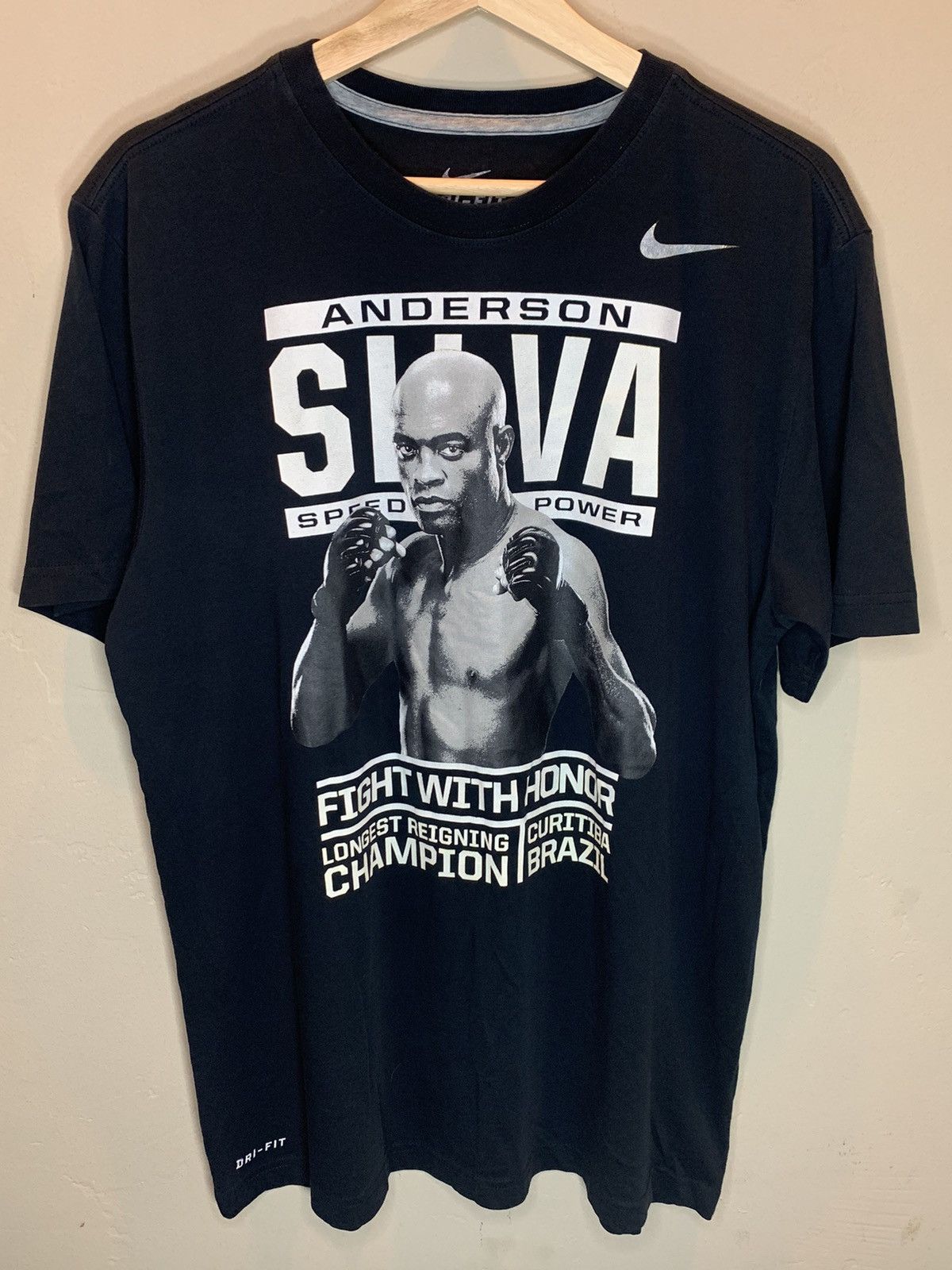 Nike RARE* Vintage Anderson Silva UFC Nike DriFit MMA Champ Shirt Size US L / EU 52-54 / 3 - 1 Thumbnail