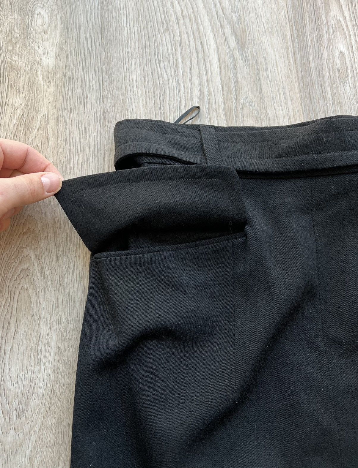 Jil Sander × Vintage Vintage Jil Sander + Black Wool Midi Skirt With Belt Size 26" / US 2 / IT 38 - 13 Thumbnail