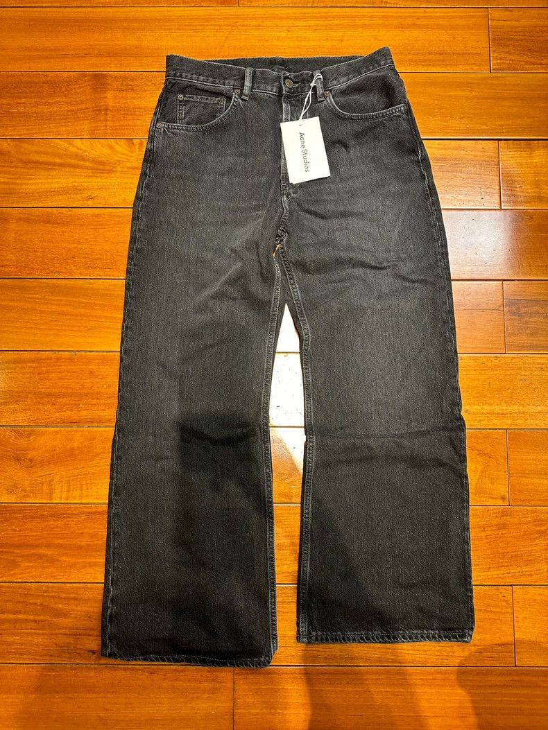 Acne Studios - Loose fit jeans - 1989 - Black