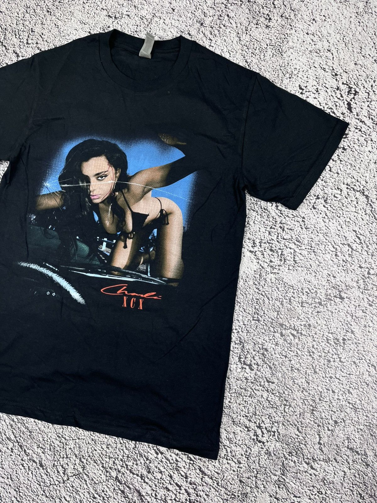 Band Tees Charli XCX Crash The Live Tour 2022 Tee USA Rare Size US S / EU 44-46 / 1 - 4 Thumbnail