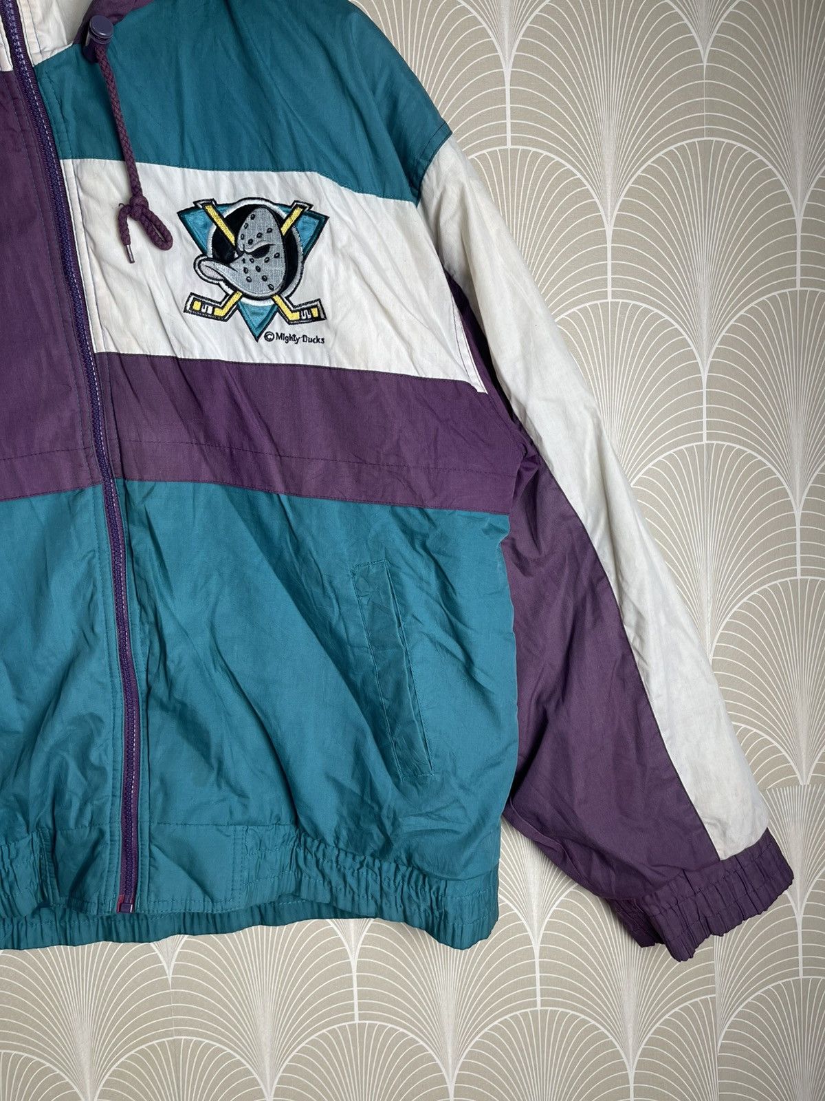 NHL 90s THE MIGHTY DUCKS HOODIE ZIPPER JACKET RARE Size US M / EU 48-50 / 2 - 4 Thumbnail