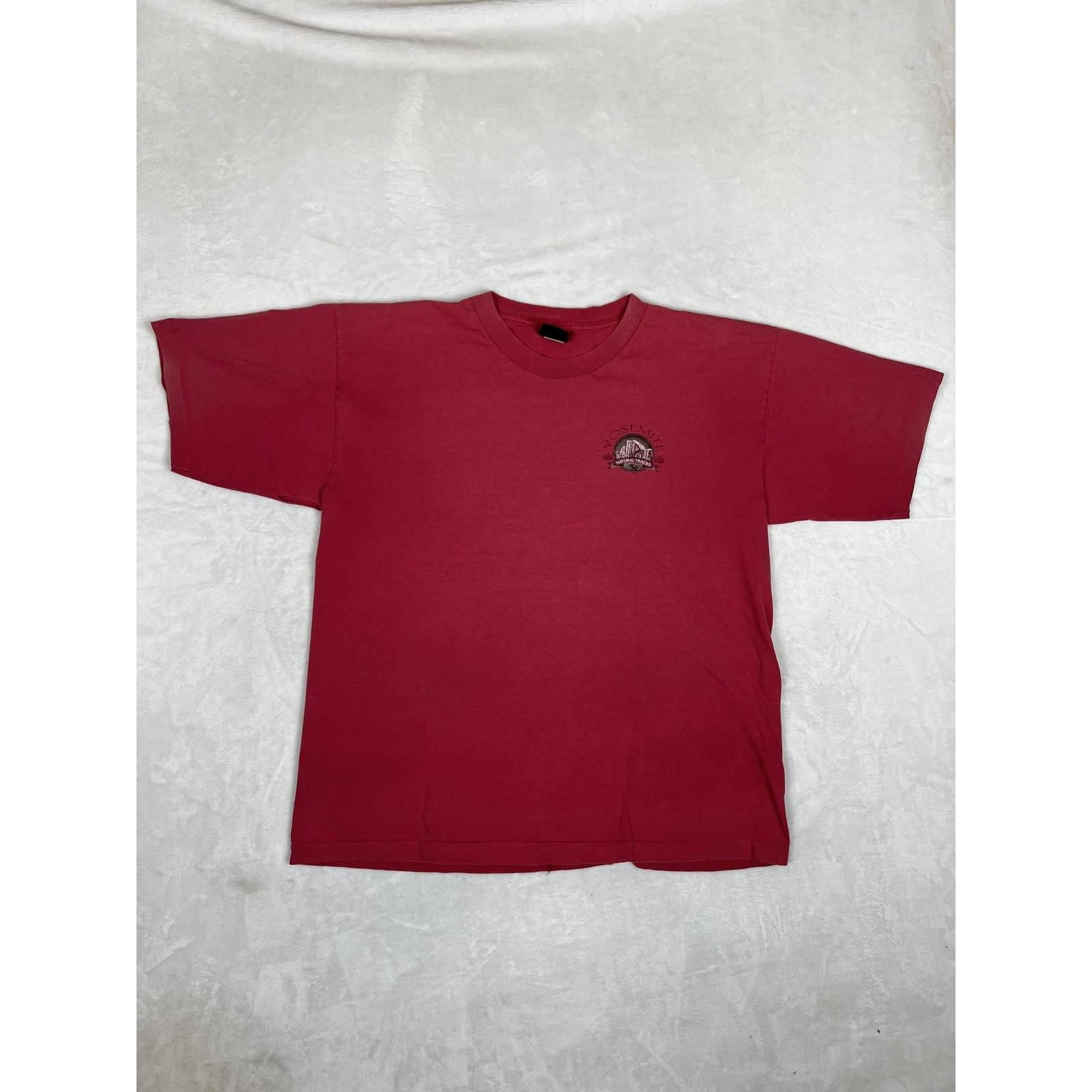 Vintage Vintage Yosemite Park Wildlife Tracks T-Shirt Mens XL Single Size US XL / EU 56 / 4 - 2 Thumbnail
