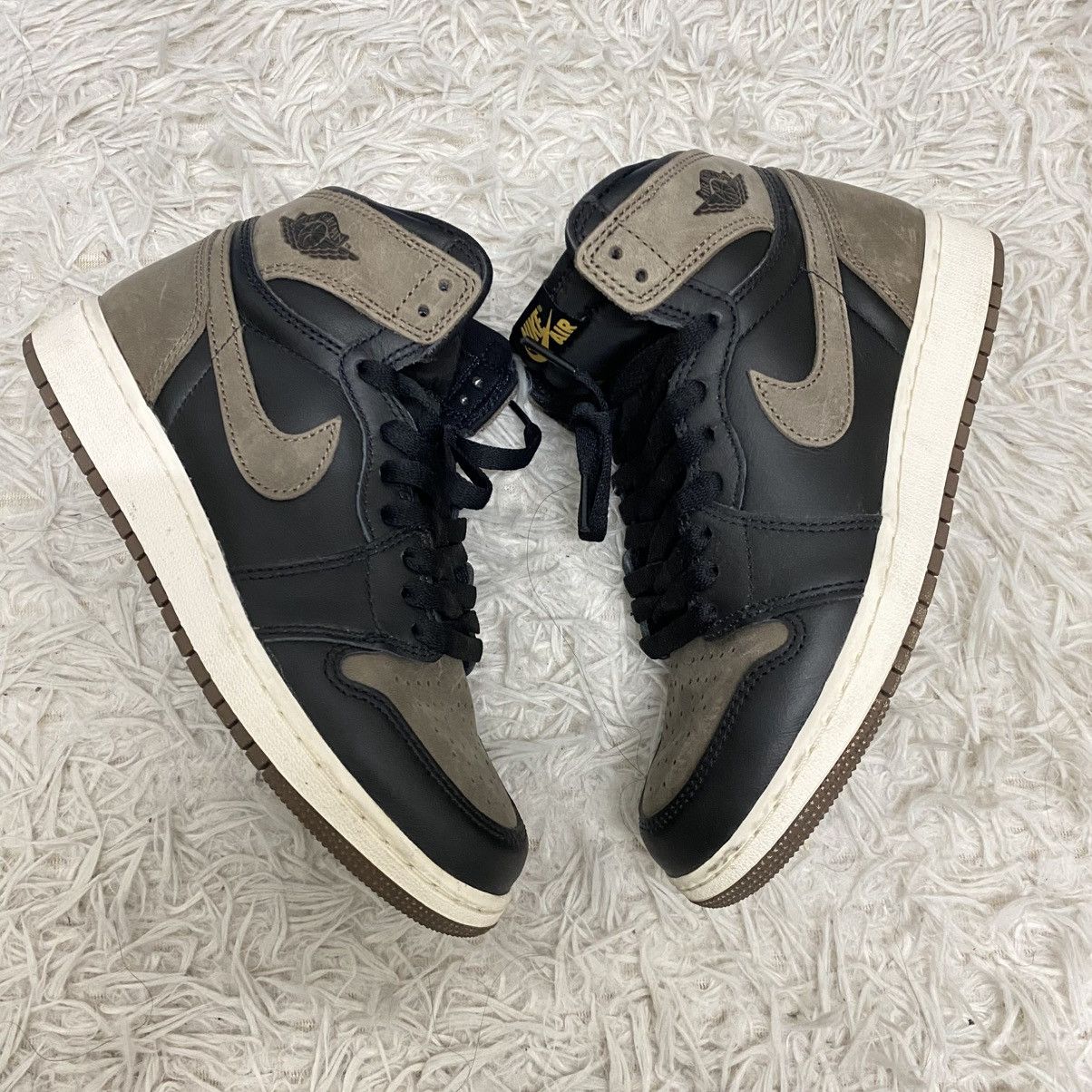 Jordan Brand Nike Air Jordan 1 Retro High OG Palomino Size 4.5 FD1437 020 Size US 7 / IT 37 - 1 Thumbnail
