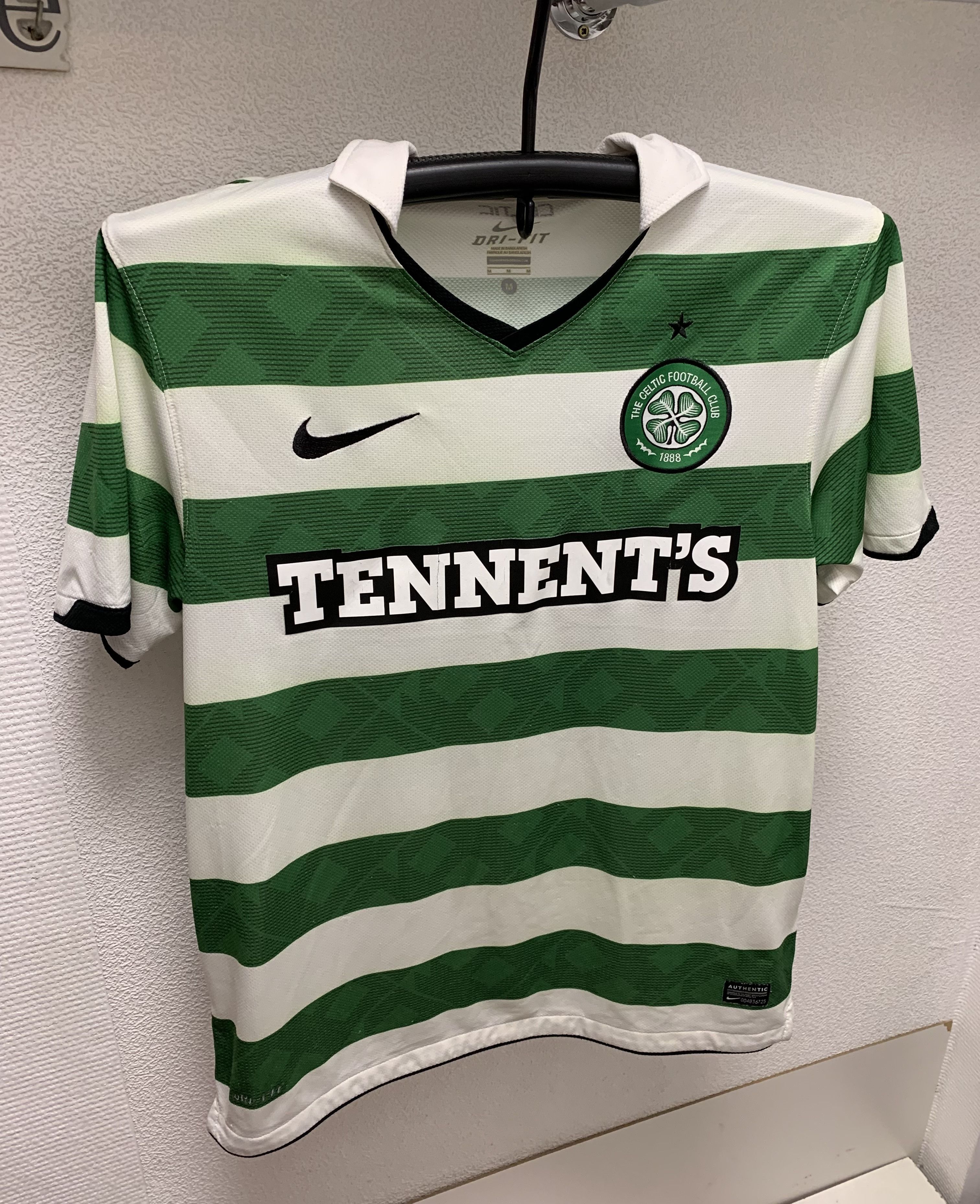 Nike Celtic Nike soccer jersey M tennents Size US M / EU 48-50 / 2 - 1 Thumbnail