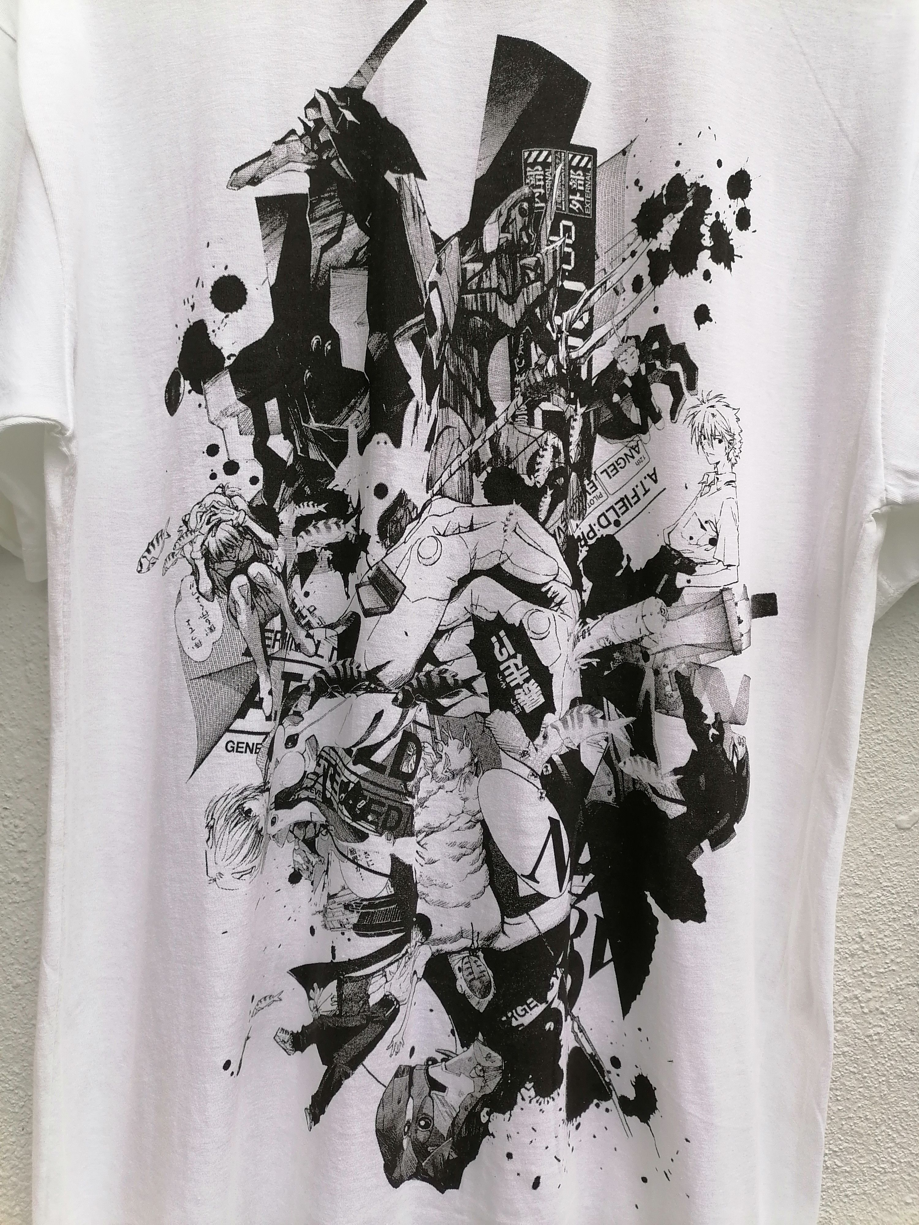 Anime Vintage Neon Genesis Evangelion 2007 Anime Manga Tee Size US M / EU 48-50 / 2 - 2 Thumbnail