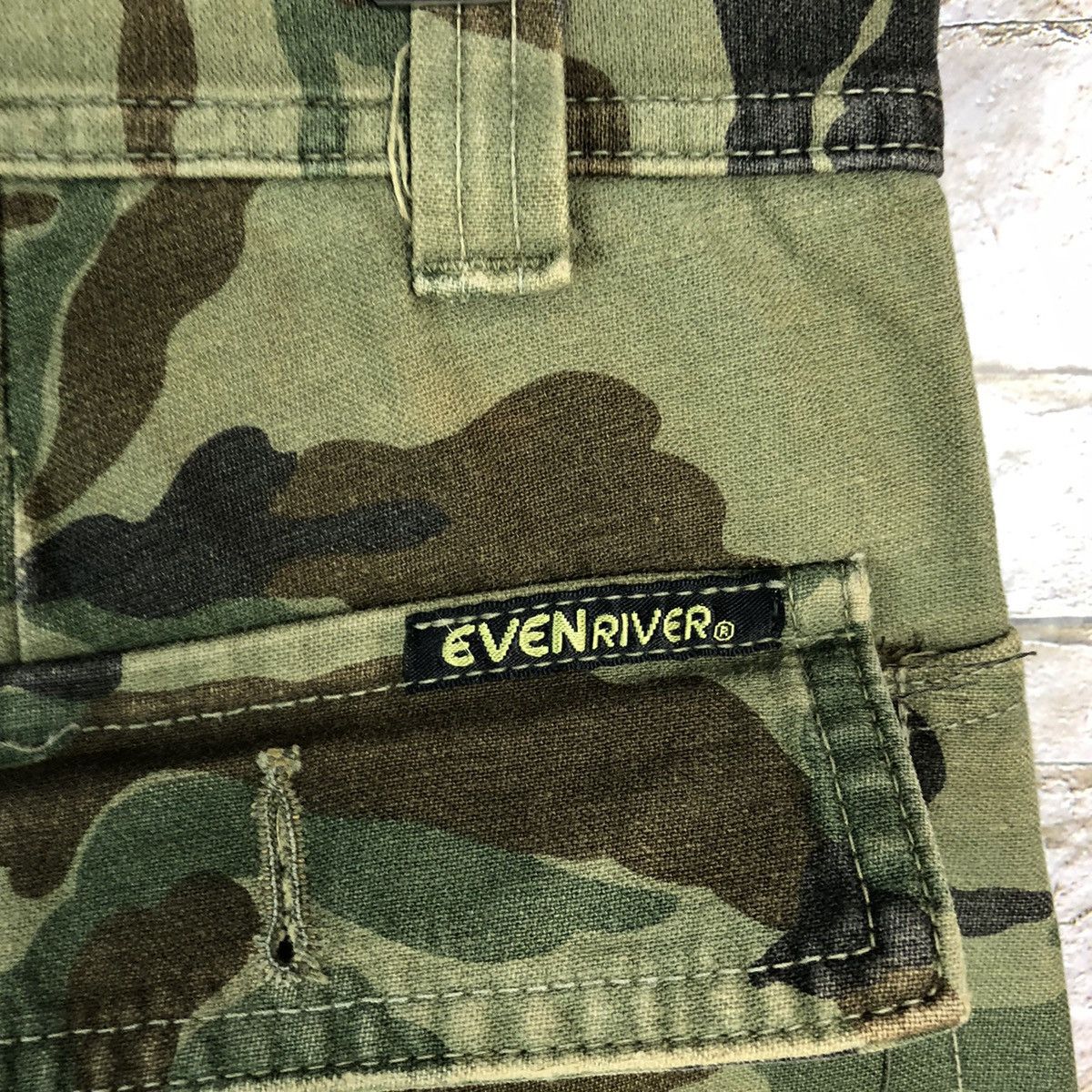 Japanese Brand Even River Green Camo Cargo Multipocket Pants #A625 Size US 31 - 21 Thumbnail