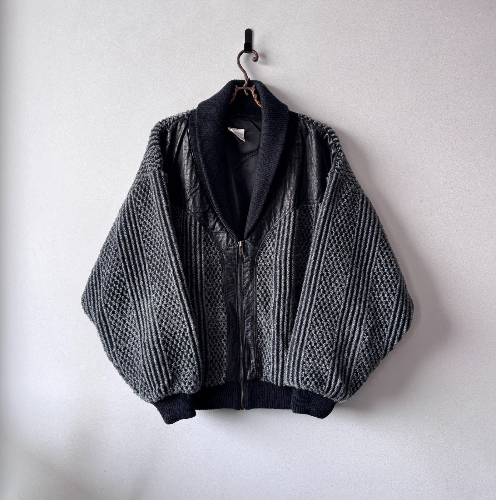 Vintage Vintage Archive Bomber Jacket Knitted Y2K Avant Garde Size US XL / EU 56 / 4 - 1 Thumbnail