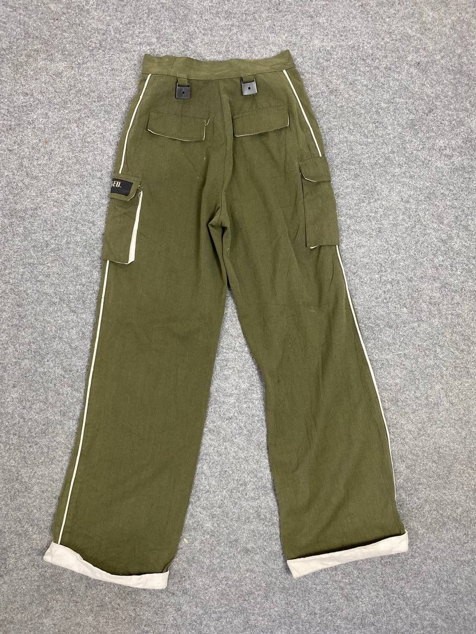 Japanese Brand vintage japanese brand high waist cargo pants Size US 27 - 1 Thumbnail