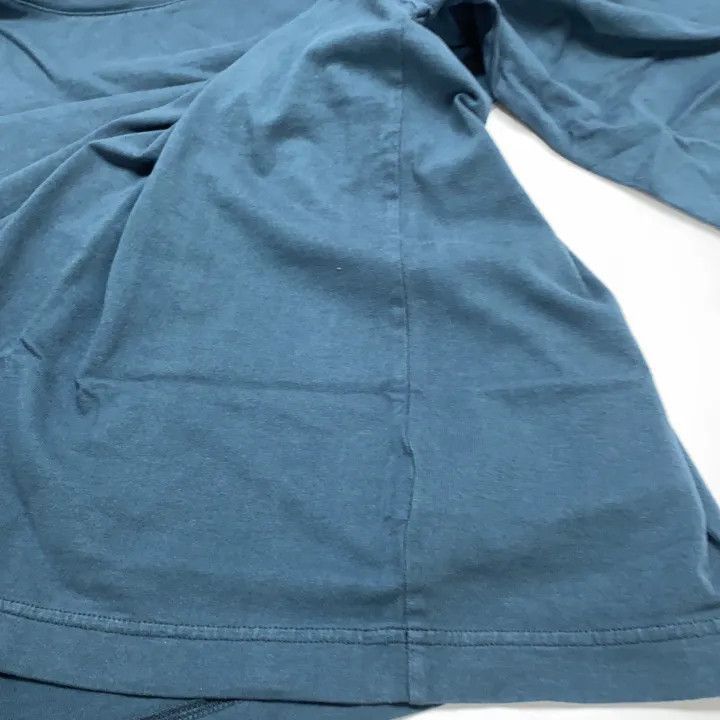 Balenciaga Balenciaga YEEZY x Gap x Balenciaga Dove 3/4 Sleeve Tee -2 Size US L / EU 52-54 / 3 - 5 Thumbnail