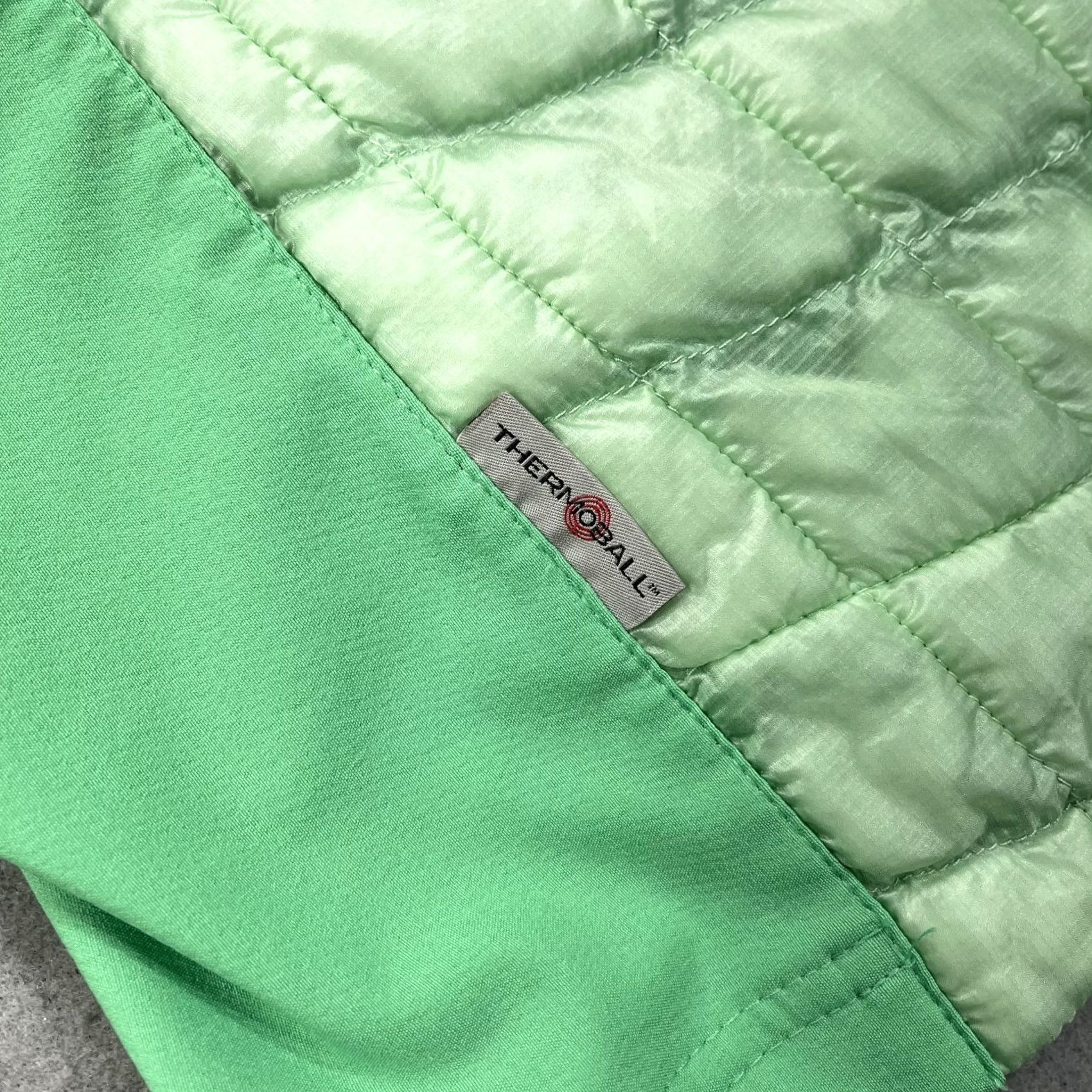 The North Face VINTAGE The North Face Jacket Womens XS Green ThermoBall Hooded Puffer Insulated Hybrid Size XS / US 0-2 / IT 36-38 - 7 Thumbnail