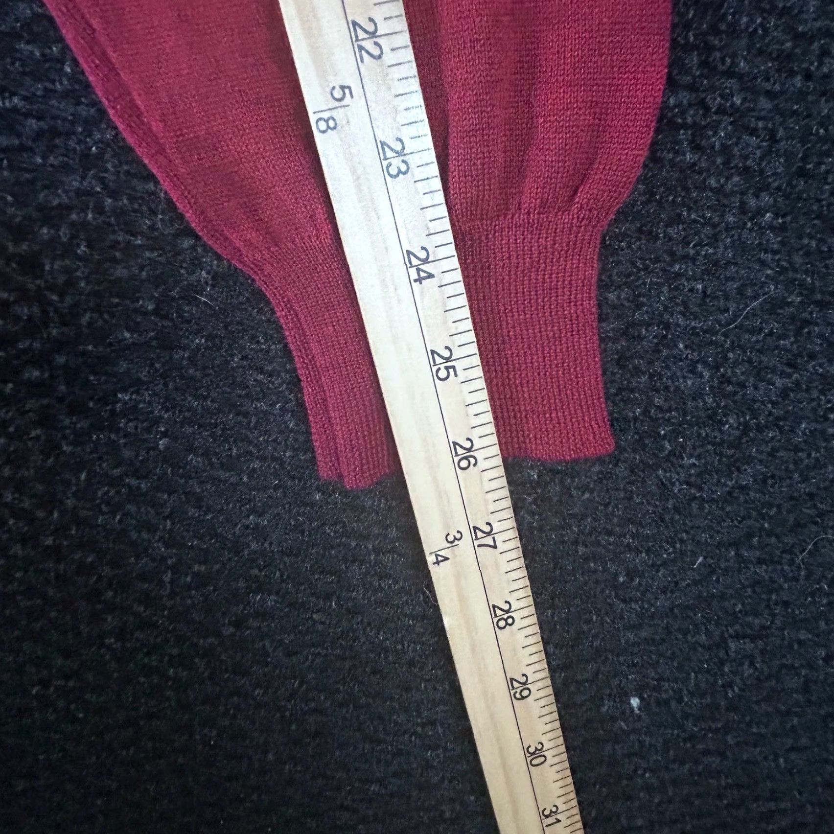 Vintage VINTAGE Black Brown 1826 V-Neck Sweater Mens L Burgundy 100% Merino Wool Made in Italy Knit Pullover Long Sleeve Ribbed Cuffs & Hem Hand Wash Only Size US L / EU 52-54 / 3 - 6 Thumbnail