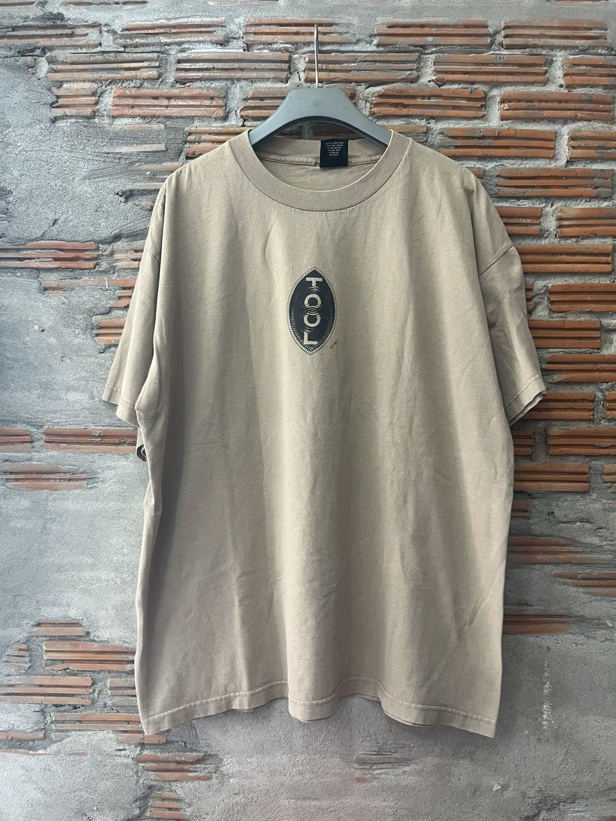 Band Tees Vintage TOOL band Progressive Metal 1996’s Tshirt Size US XL / EU 56 / 4 - 2 Thumbnail