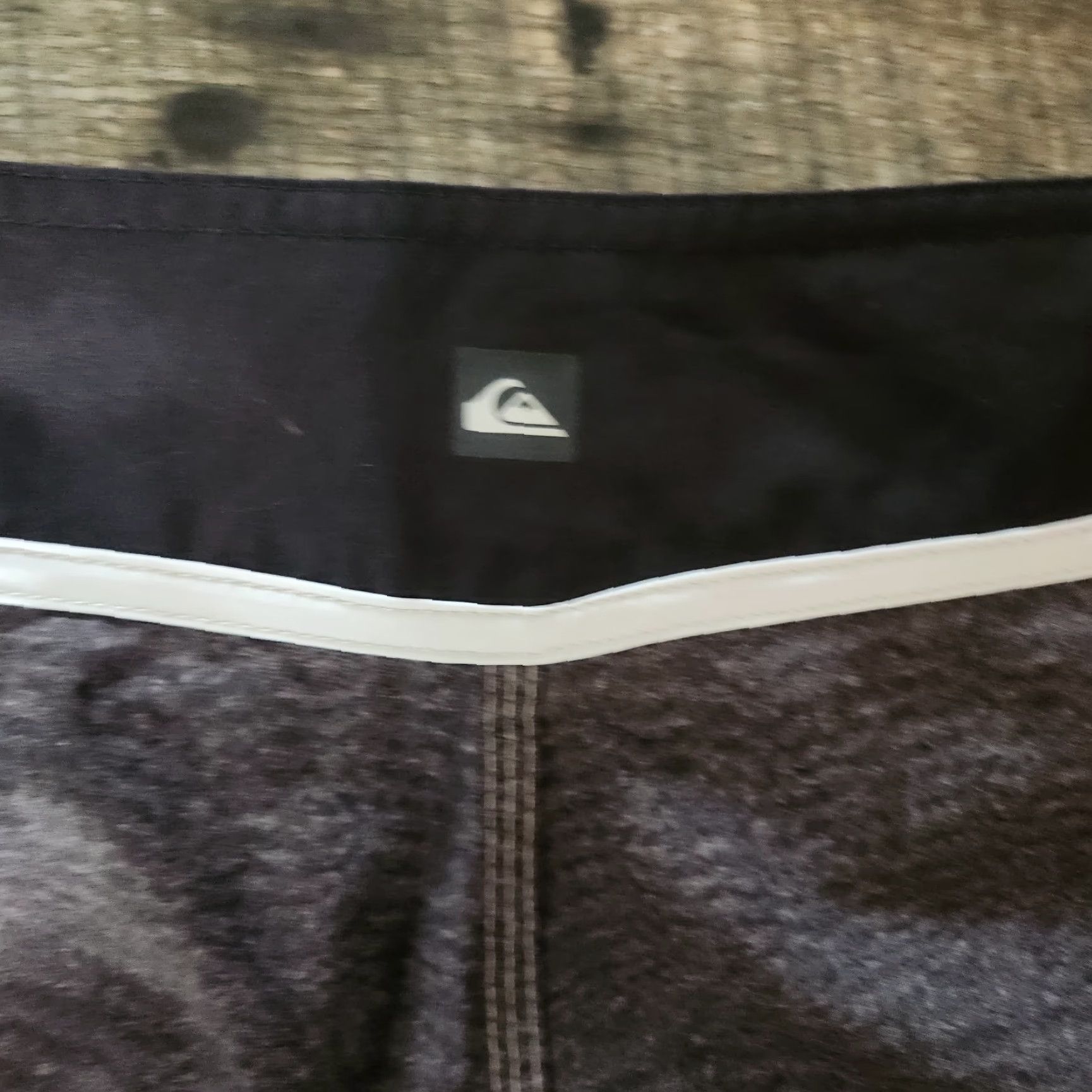 Quiksilver Quiksilver Board Shorts Mens 38 Gray Colorblock Swimming Beach Stretch Bottom Mens Size US 38 / EU 54 - 4 Thumbnail