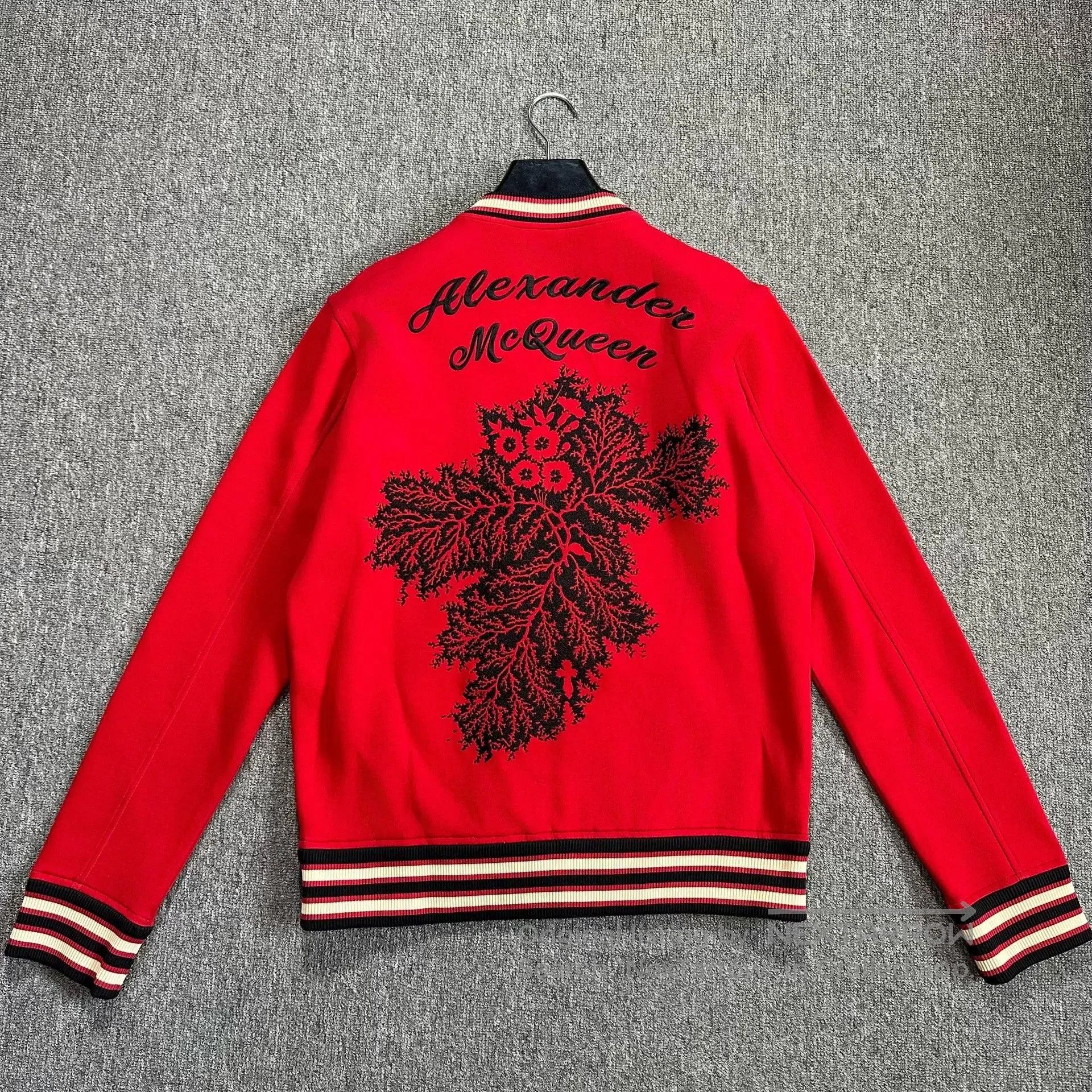 Alexander McQueen Alexander McQueen Red Skull Letter Baseball Jacket. Size US XL / EU 56 / 4 - 4 Thumbnail