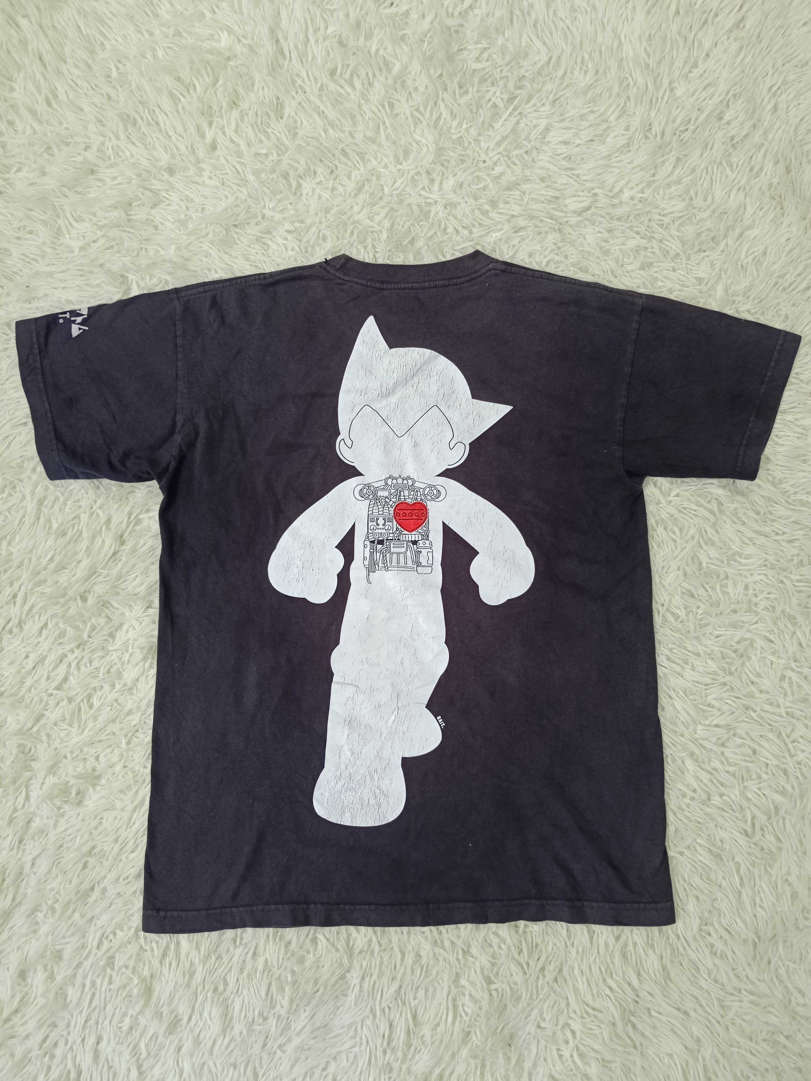 Anime ASTRO BOY OVER PRINT Size US M / EU 48-50 / 2 - 2 Thumbnail