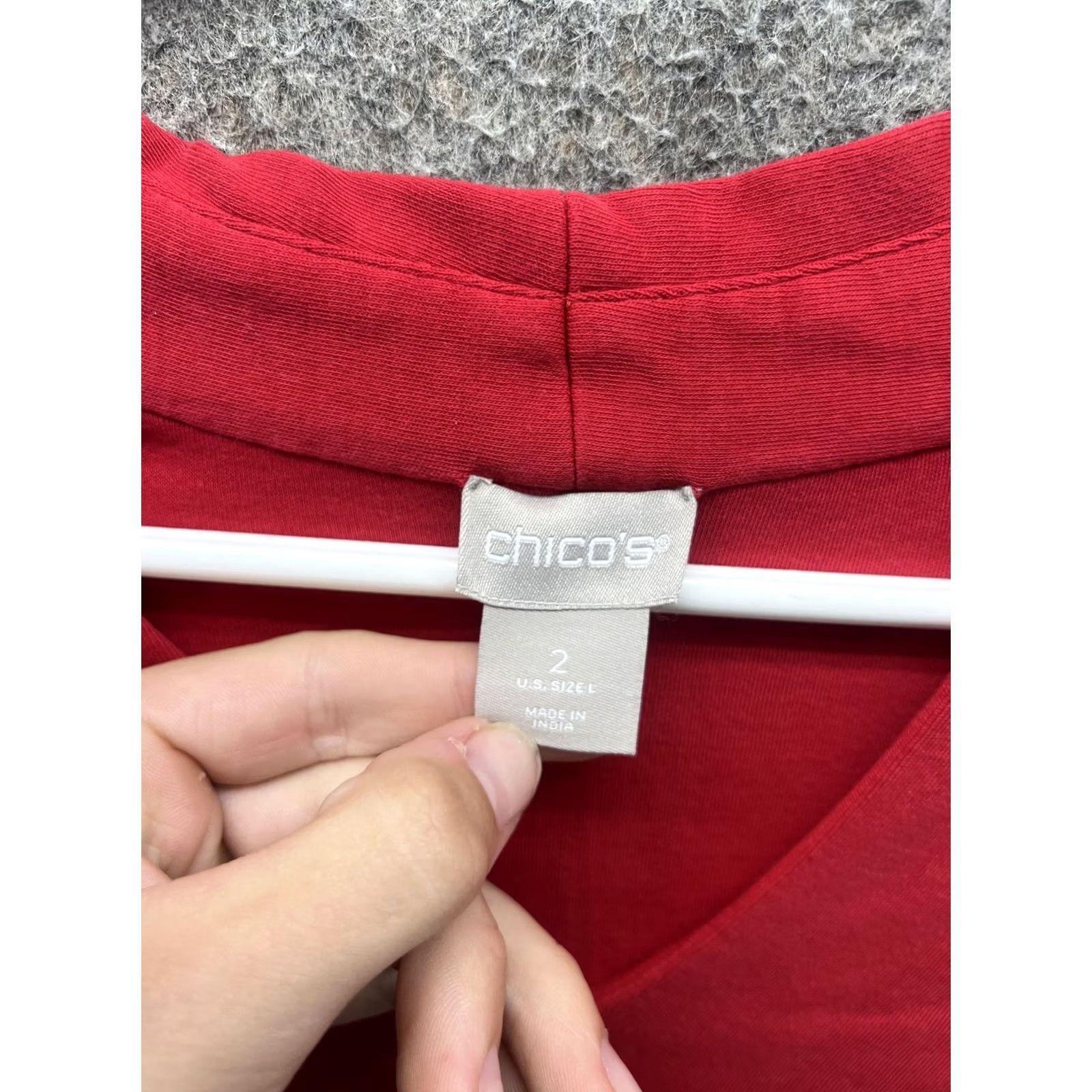 Vintage Chico's Shirt Womens L Red V-Neck Long Sleeve Jersey Top Relaxed Fit Size L / US 10 / IT 46 - 2 Thumbnail