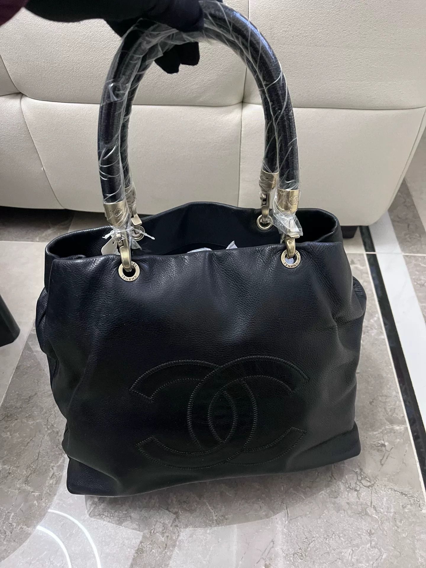 Chanel Pre-loved Bag Very good condition Size ONE SIZE - 1 Thumbnail
