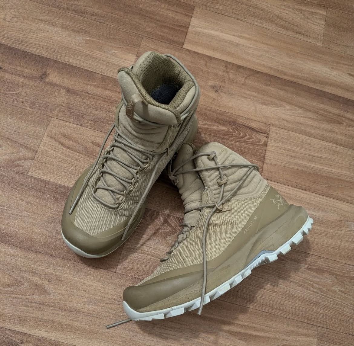 Arc'teryx Arc'teryx Aerios AR Mid GTX Boot Size US 7 / IT 37 - 12 Thumbnail