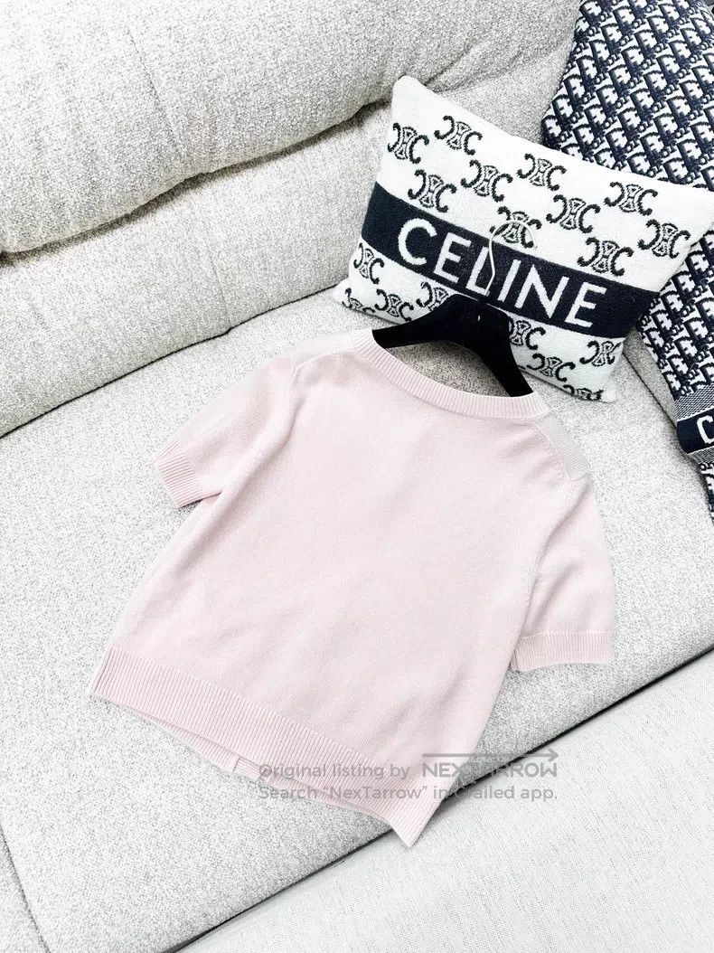 Chanel Chanel Lion button short sleeves Size XS / US 0-2 / IT 36-38 - 3 Thumbnail