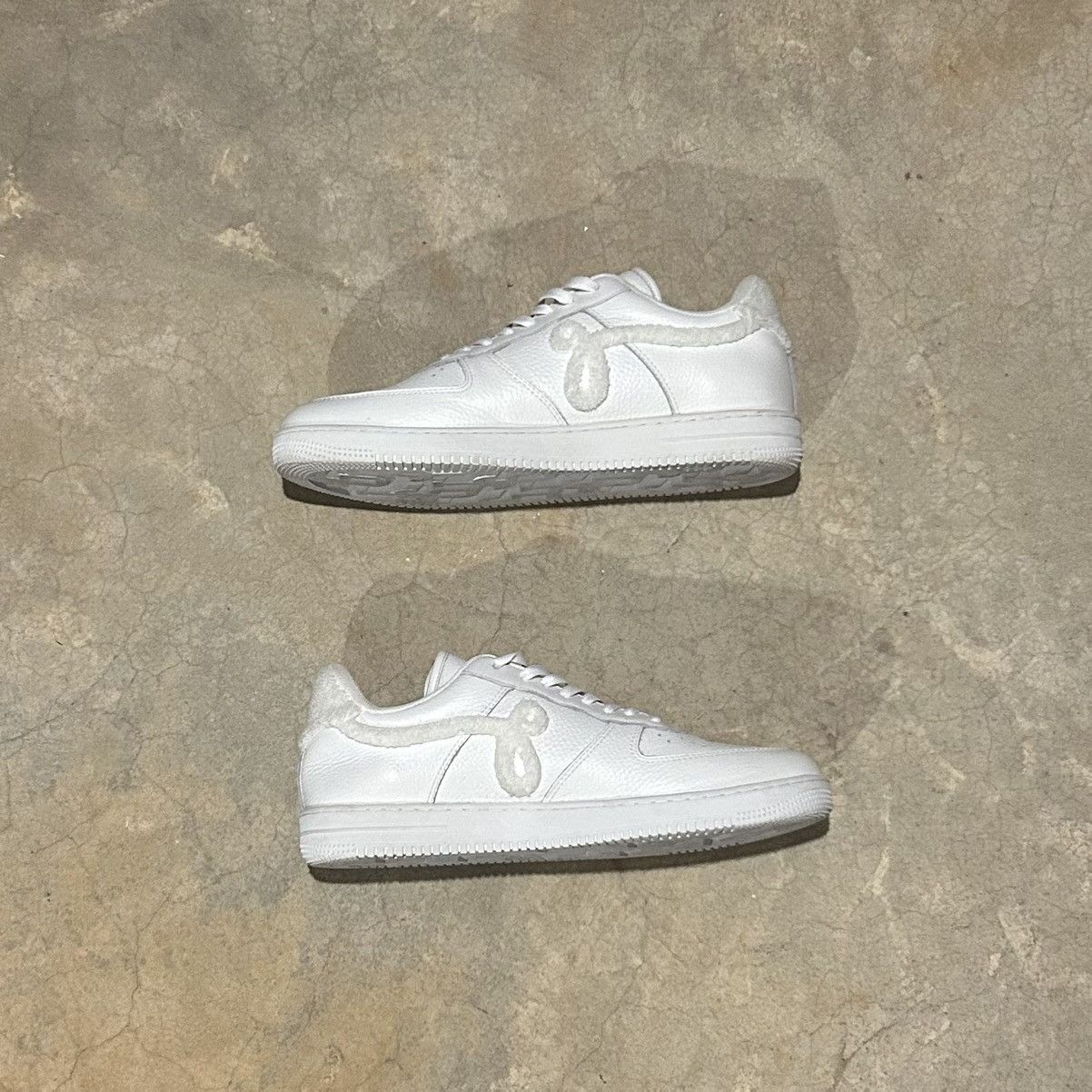 John Geiger John Geiger GF-01 White Chenille Sneakers US 13 Size US 13 / EU 46 - 4 Thumbnail