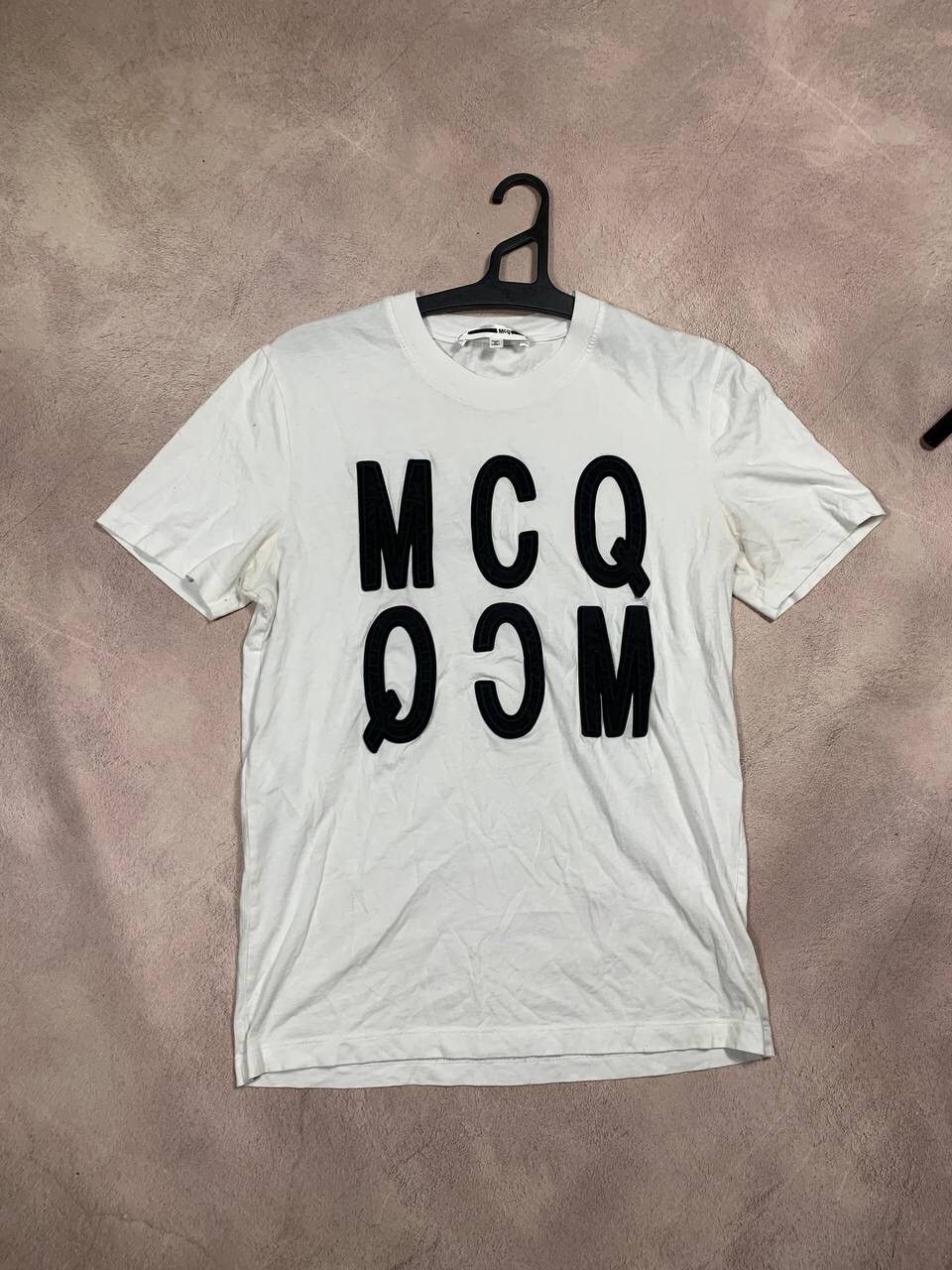 Alexander McQueen Alexander McQueen Printed Vintage Logo T-Shirt S Size US XL / EU 56 / 4 - 1 Thumbnail