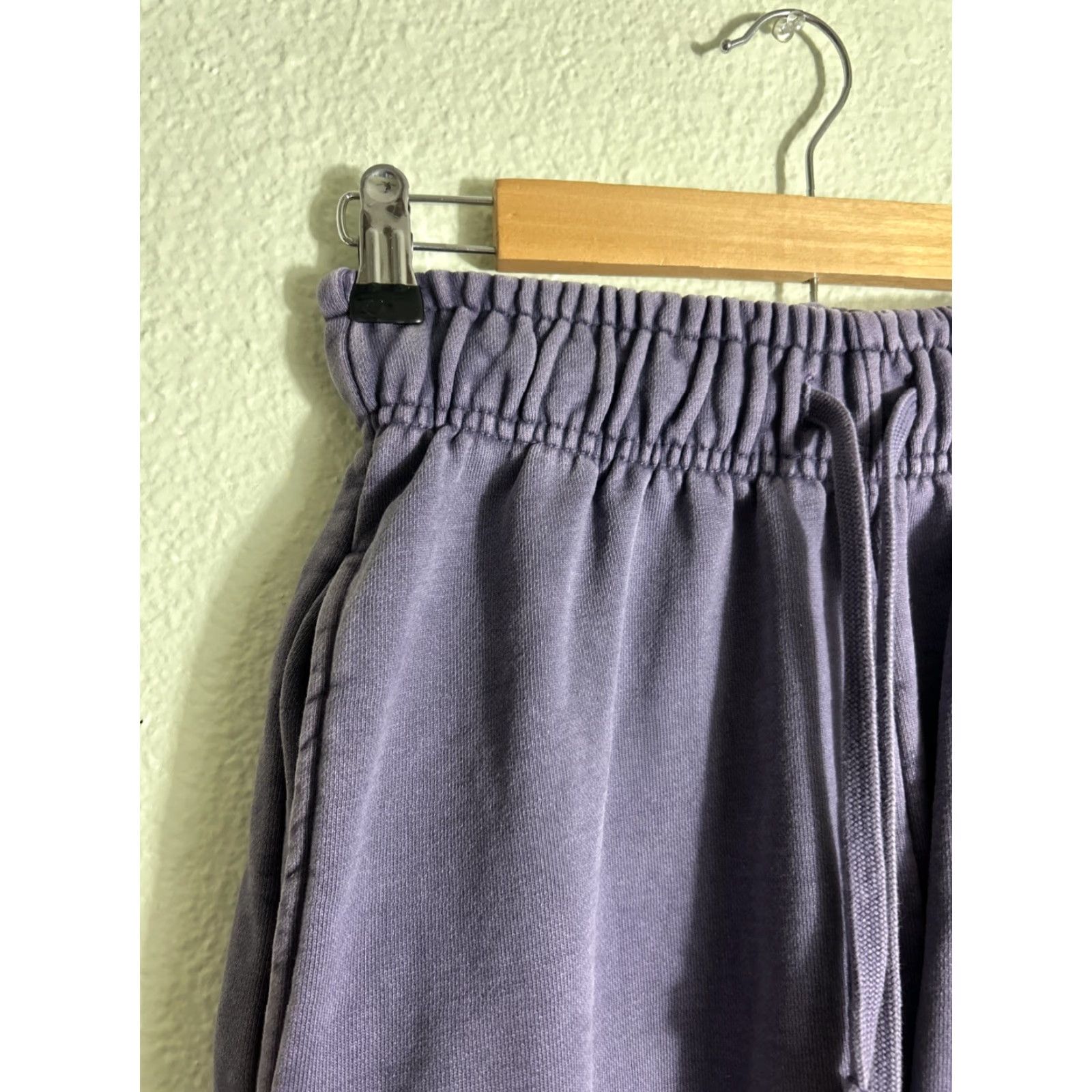 Vintage Hours Women’s Small Purple Ankle Joggers Sweatpants Drawstring Cotton Pants Regular 24X27 Womens Size 28" / US 6 / IT 42 - 4 Thumbnail