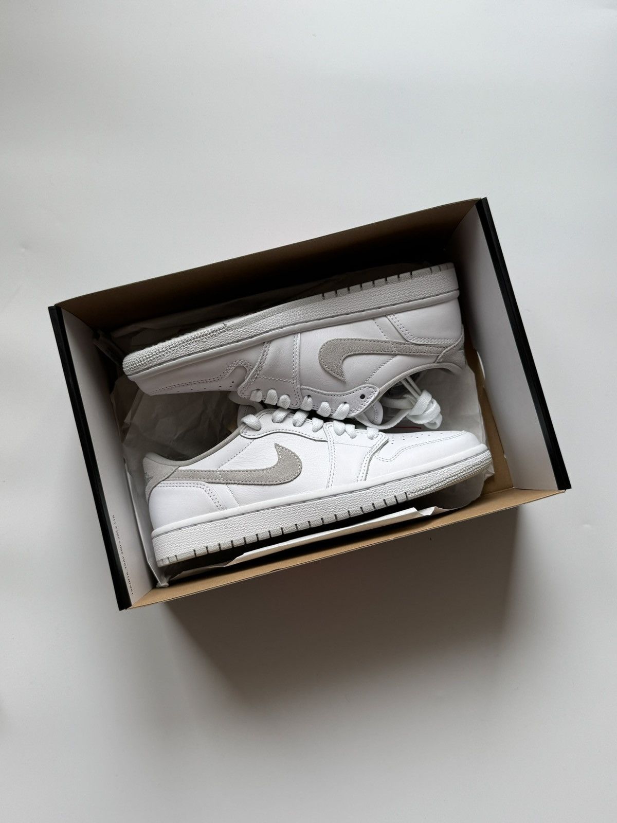 Jordan Brand Jordan 1 Low OG Neutral Grey (2021) Size US 7 / IT 37 - 10 Thumbnail