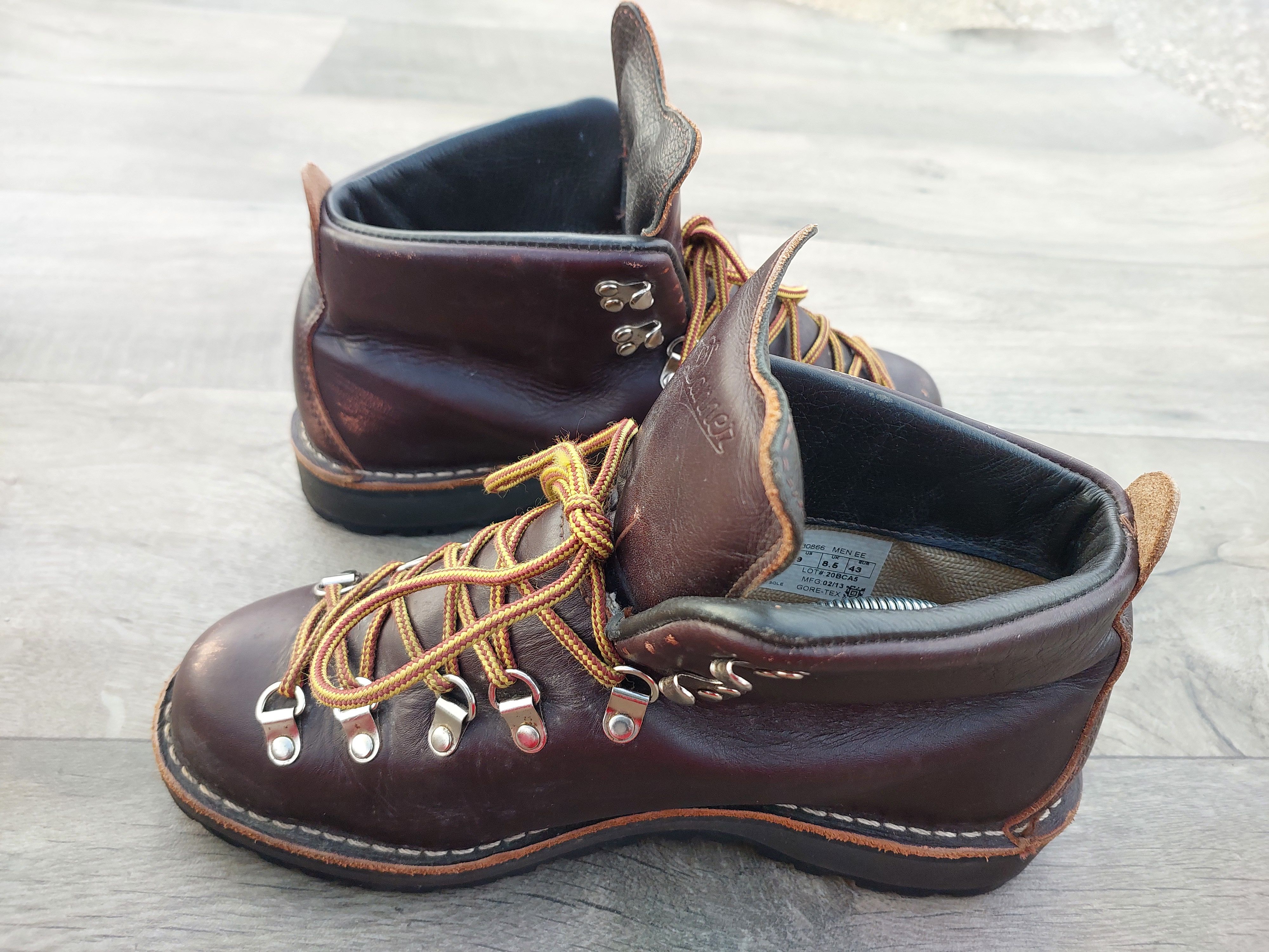 Danner Danner Mountain Light Boots Shoes Size US 10 / EU 43 - 4 Thumbnail