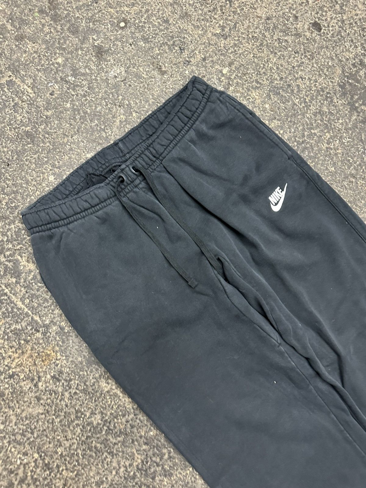 Nike Y2k nike baggy sweatpants Size US 28 / EU 44 - 2 Thumbnail