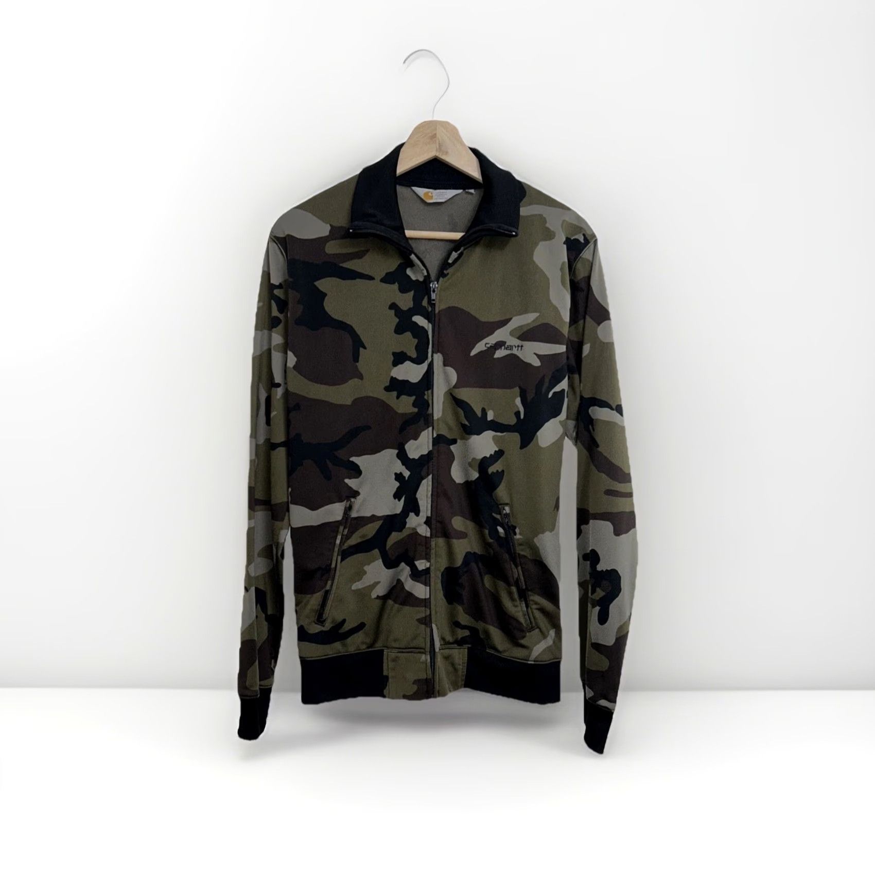Carhartt VINTAGE Carhartt Camo Track Lightweight Jacket Full-Zip Men’s M Camouflage Casual Urban Fashion, Streetwear, Hype Mens Size US M / EU 48-50 / 2 - 2 Thumbnail