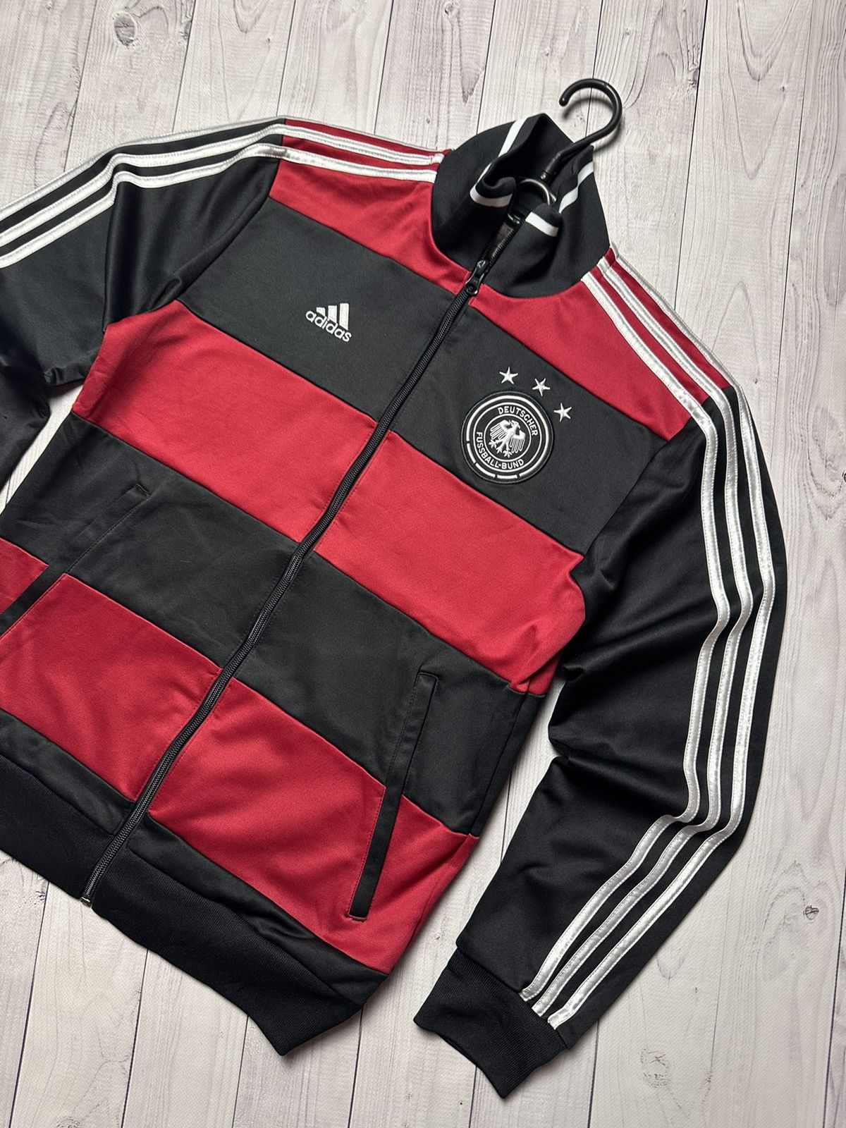 Vintage Vintage adidas Deutschland soccer jacket Germany 2014 Cup S Size US S / EU 44-46 / 1 - 3 Thumbnail