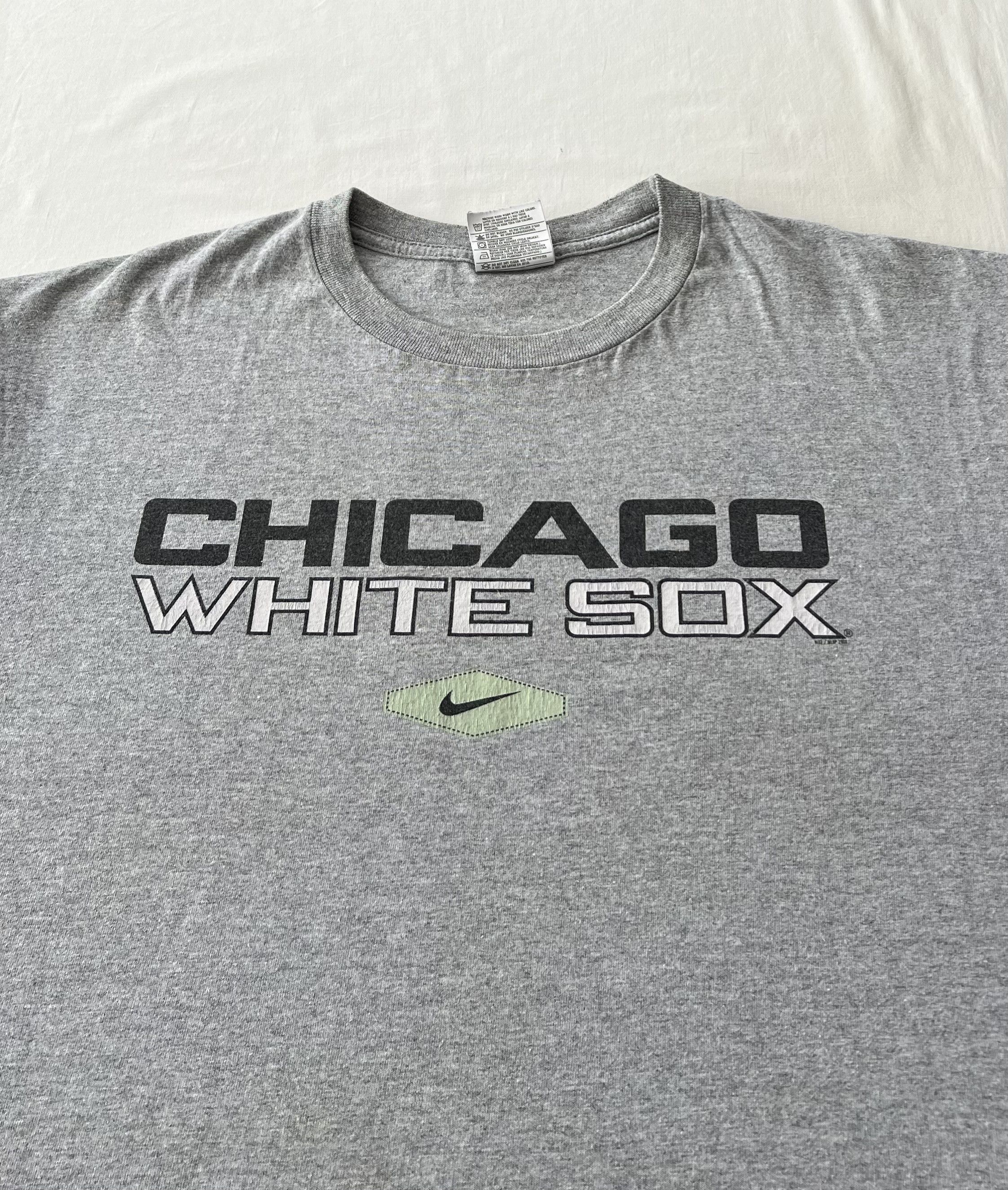 Nike Vintage 2006 Chicago White Sox Nike MLB Gray T-shirt Size US L / EU 52-54 / 3 - 3 Thumbnail