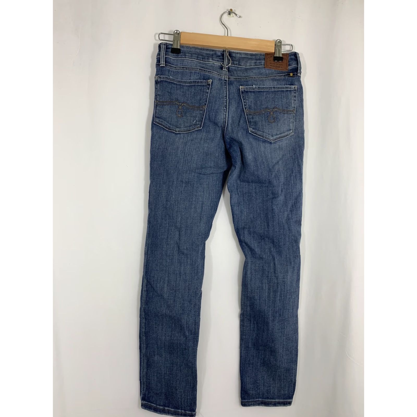 Lucky Brand **Lucky Brand Women's Size 0 Medium Wash Denim Crop Jeans** User: Lucky Brand Women's Size 0 Medium Wash Denim Crop Jeans Size 25" / US 0 / IT 36 - 6 Thumbnail