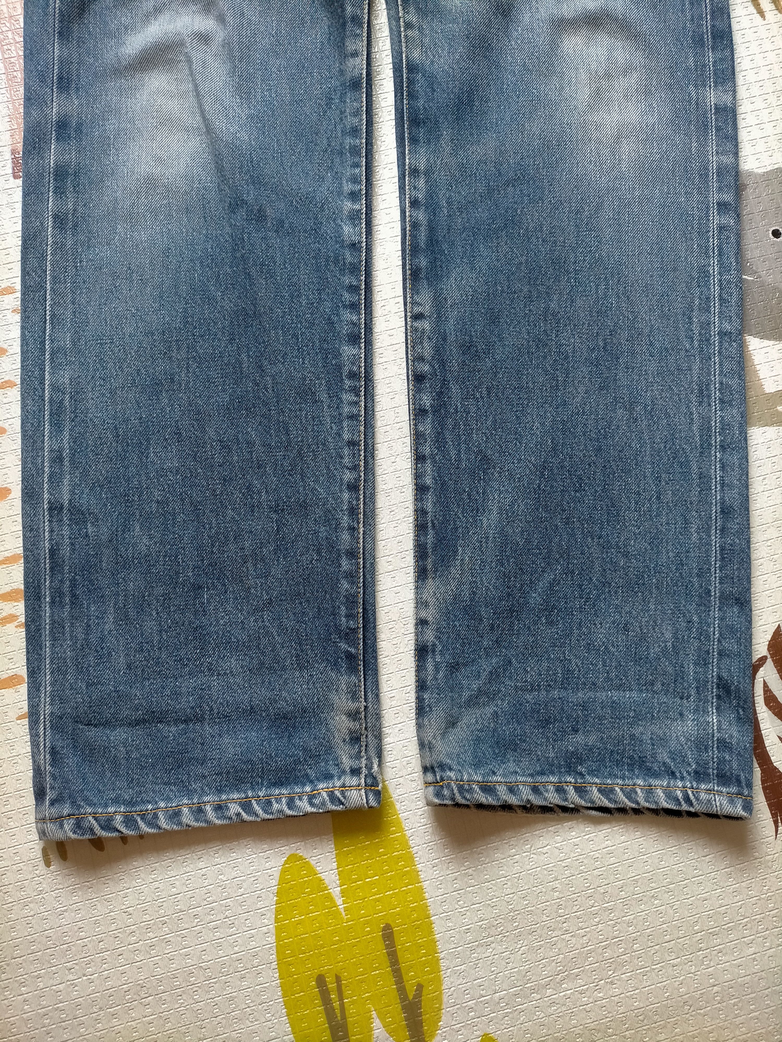 Evisu Vintage Evis Cowboy Japan Selvedge Buckleback Jeans Size US 31 - 12 Thumbnail