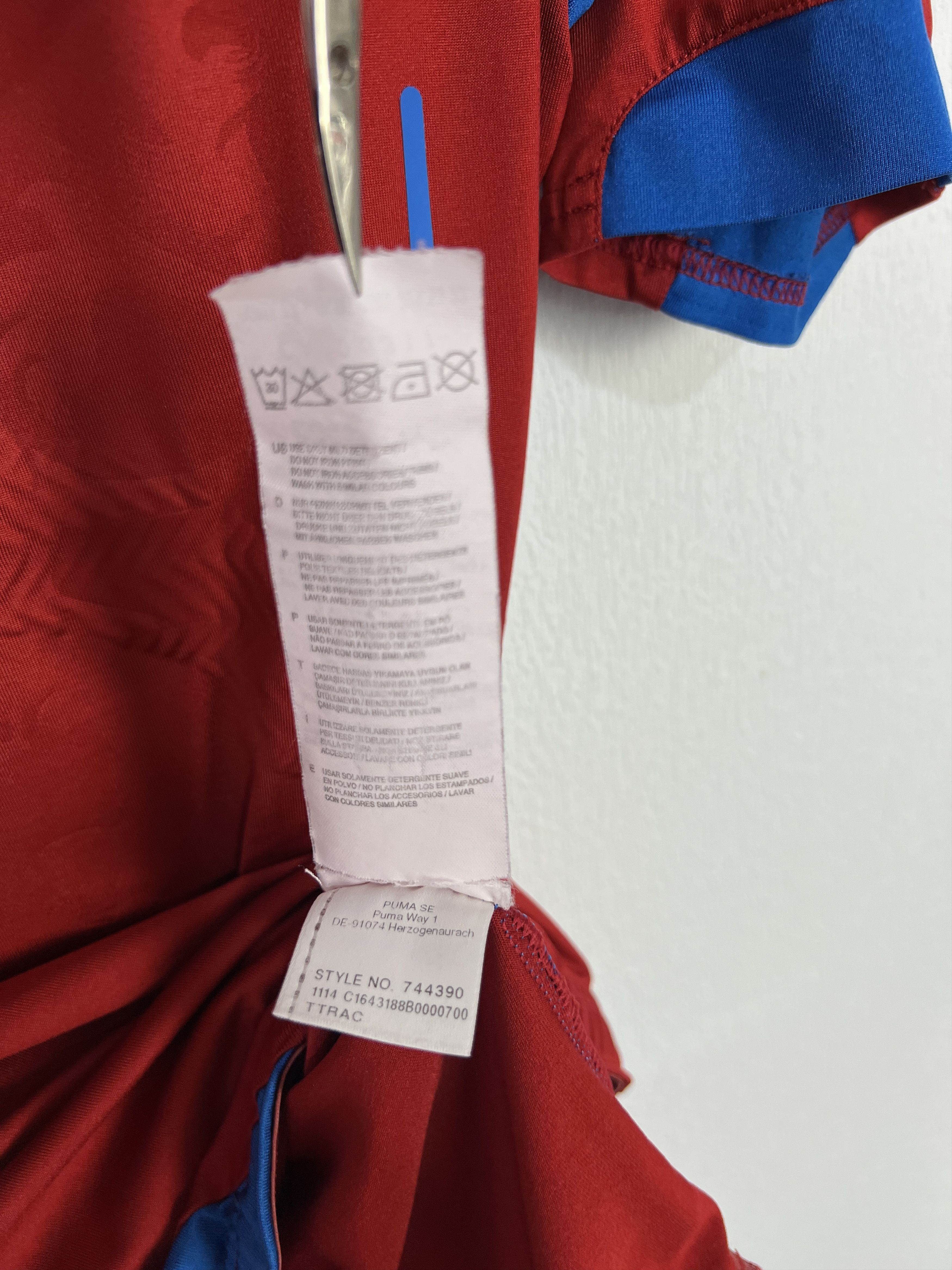 Puma Czech Republic Home football shirt 2014 Soccer #3 Barak Size US M / EU 48-50 / 2 - 9 Thumbnail