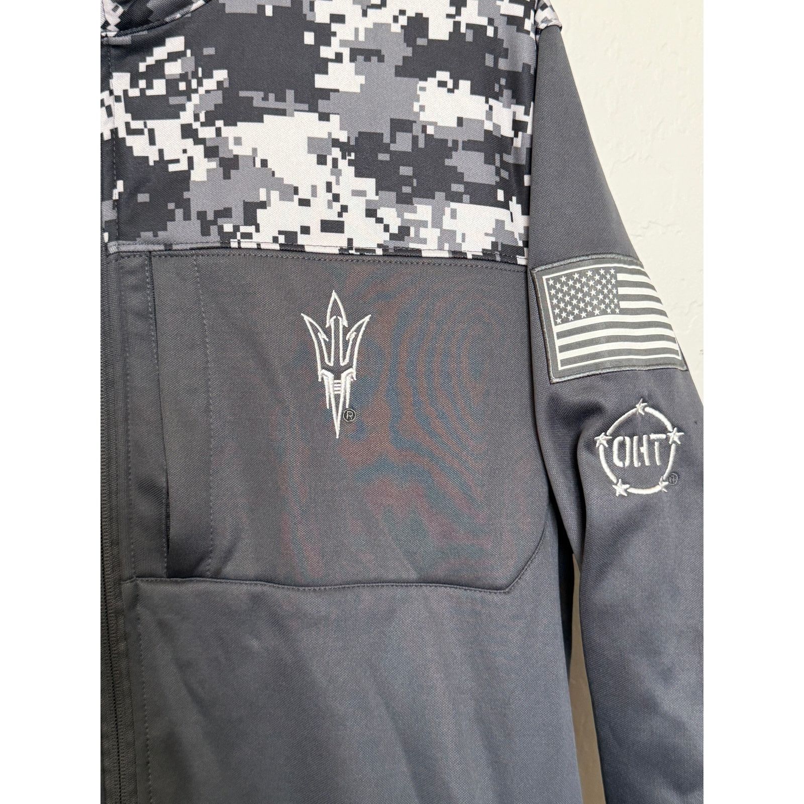 Colosseum Athletics Colosseum ASU Military Appreciation Camo Full-Zip Jacket Size US L / EU 52-54 / 3 - 2 Thumbnail