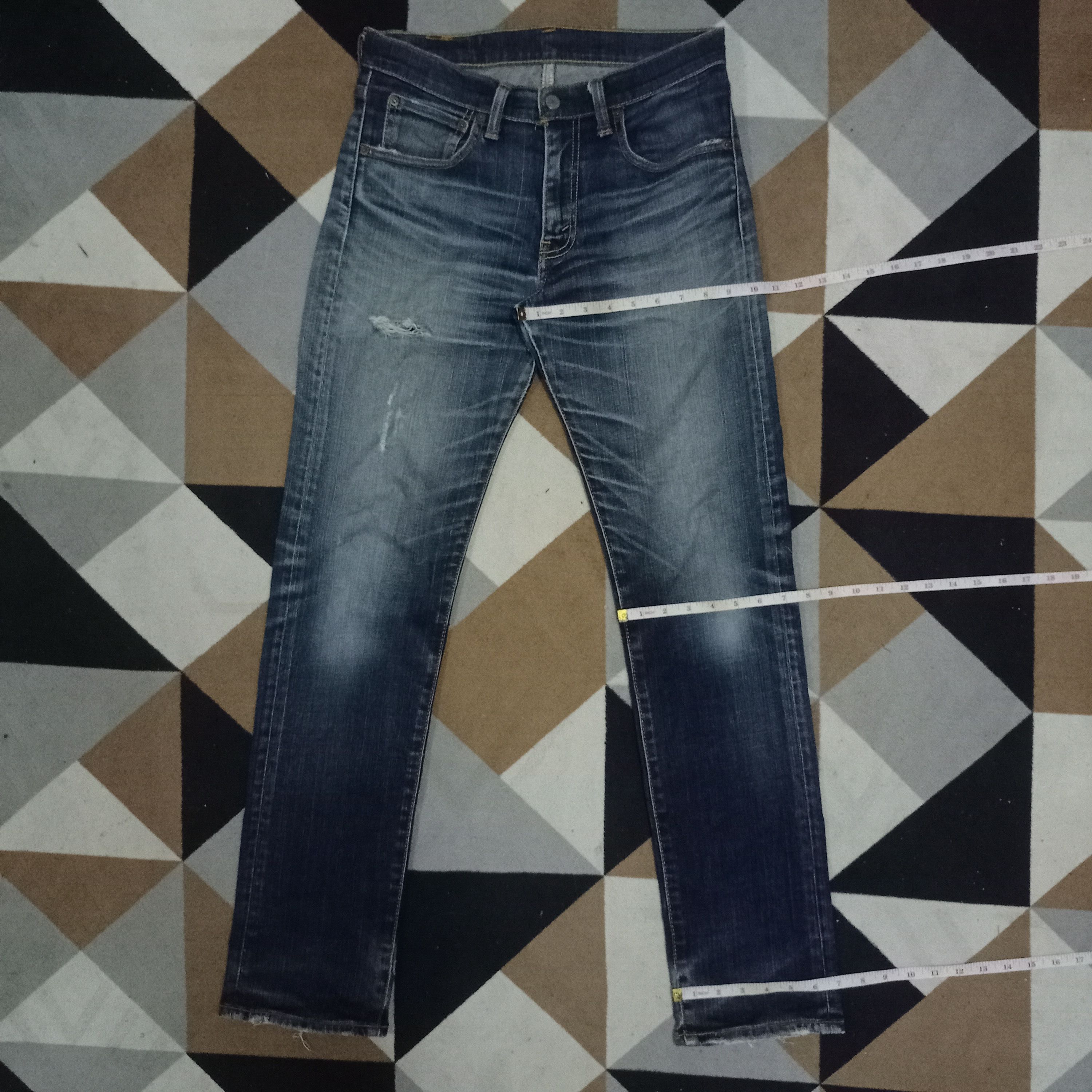 Levi's × Levi's Vintage Clothing Vintage 90s Levis 705 Blue Wash Distressed Loose Jeans Size US 30 / EU 46 - 12 Thumbnail