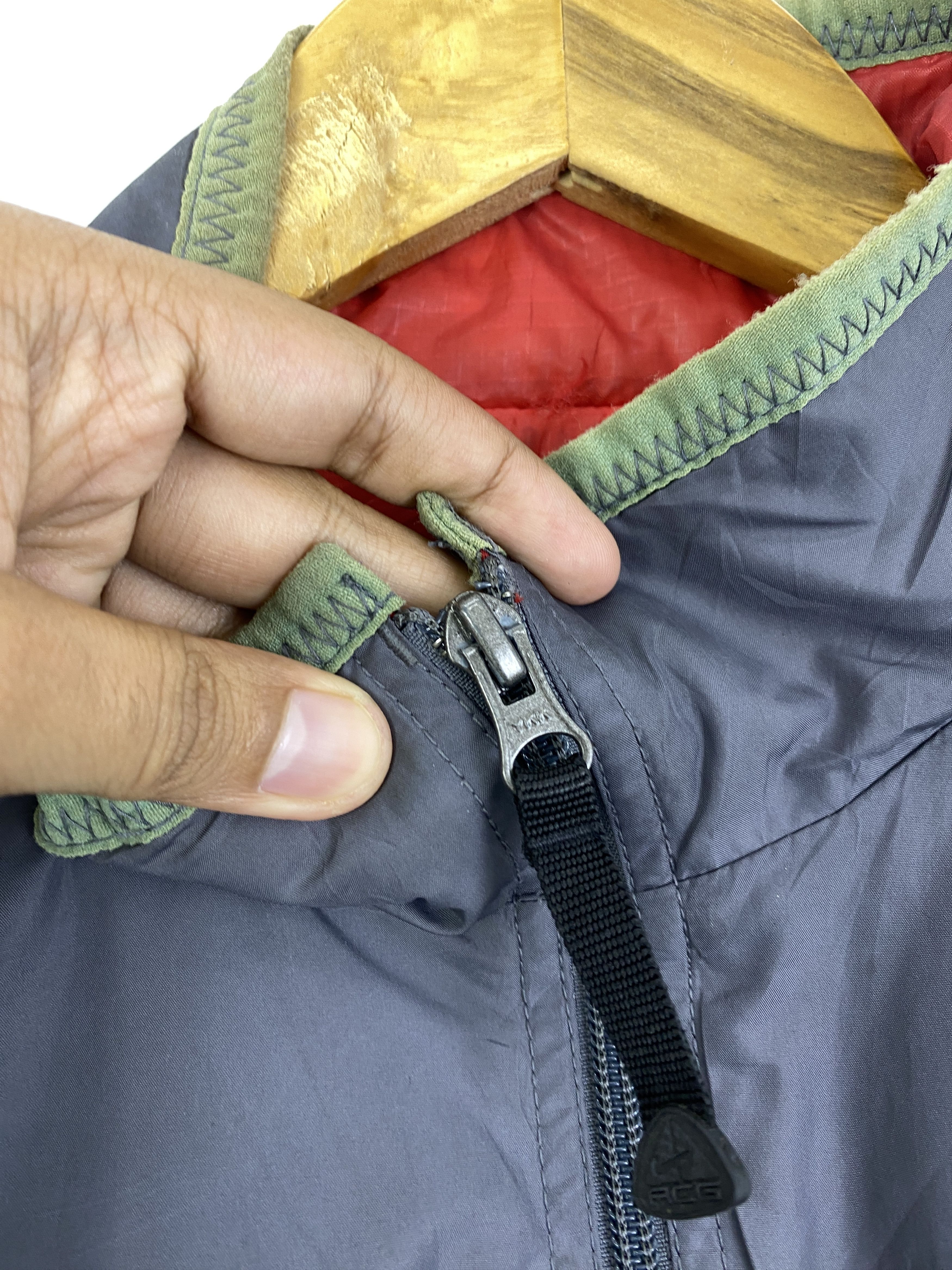 Nike ACG Vintage Nike ACG Zipper Up Light Jacket J0099 Size US L / EU 52-54 / 3 - 9 Thumbnail