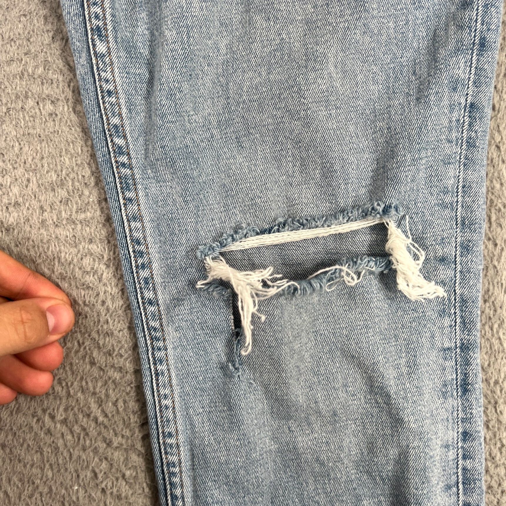 Abercrombie & Fitch VINTAGE Abercrombie & Fitch Women's Skinny Jeans Size 10 High Rise Light Wash Denim Fall Spring Summer Size 32" / US 10 / IT 46 - 2 Thumbnail