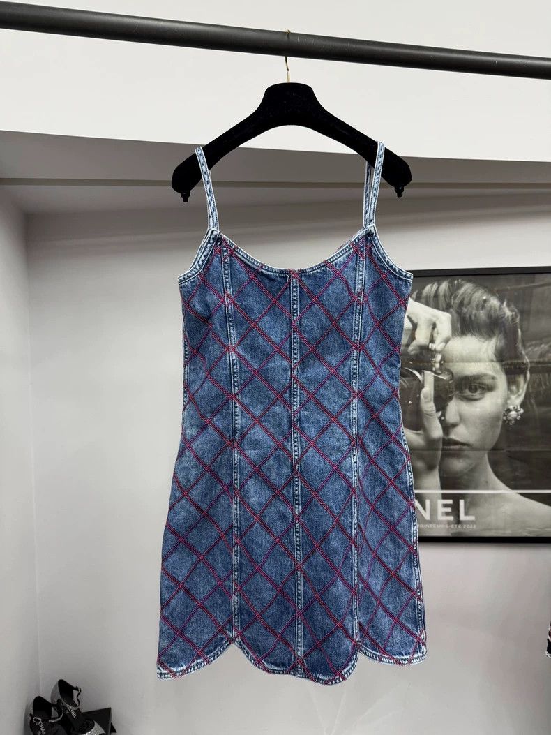 Chanel Chanel Beach series blue diamond plaid denim suspender dre Size XS / US 0-2 / IT 36-38 - 3 Thumbnail