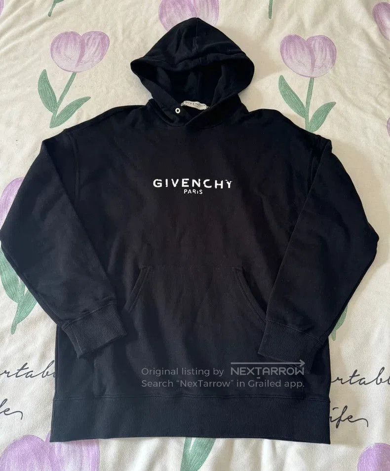 Givenchy Givenchy Classic Logo Hoodie . Size US S / EU 44-46 / 1 - 2 Thumbnail
