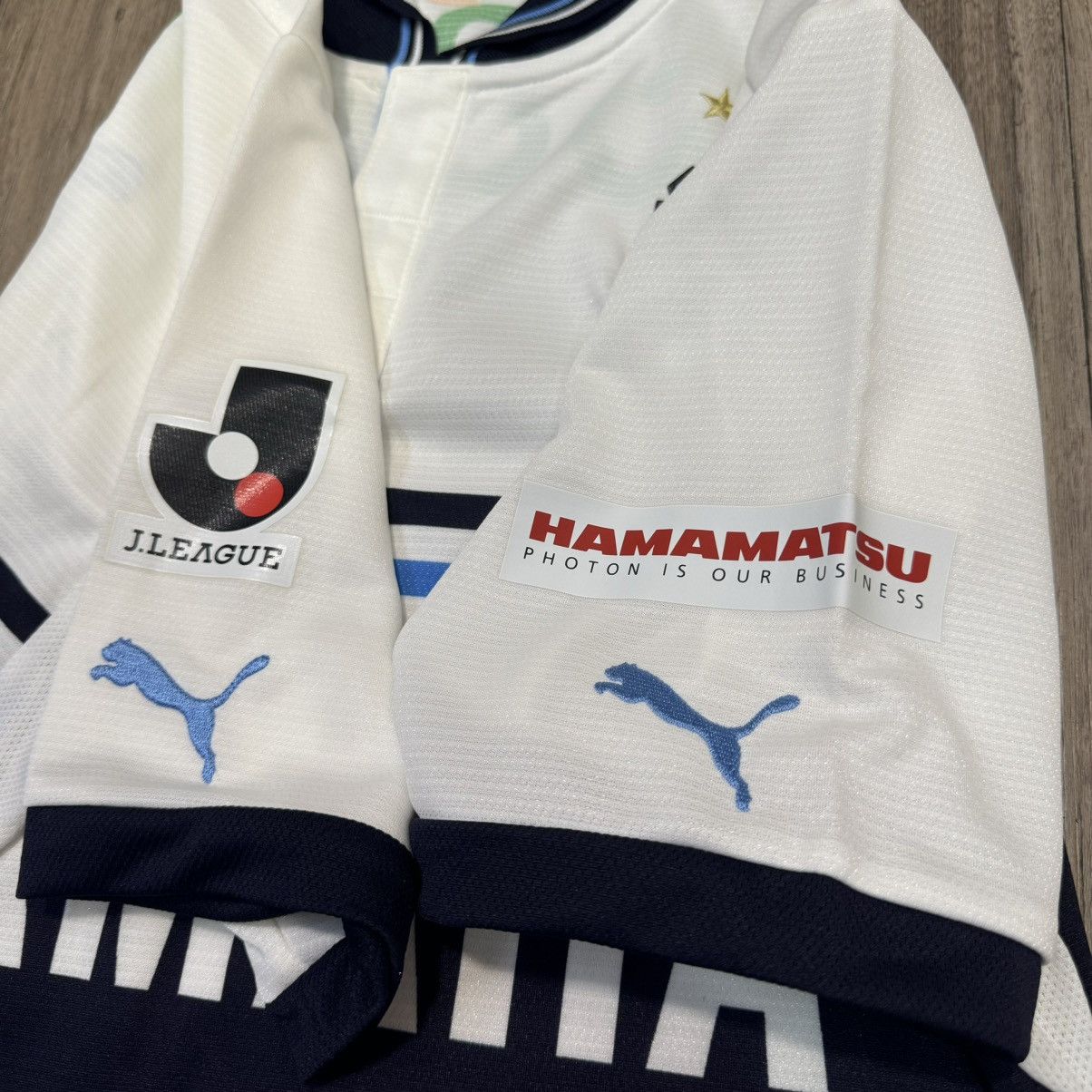 Puma Jublio Iwata 2012 away shirt #11 Matsuura (bnwt) Size US M / EU 48-50 / 2 - 6 Thumbnail